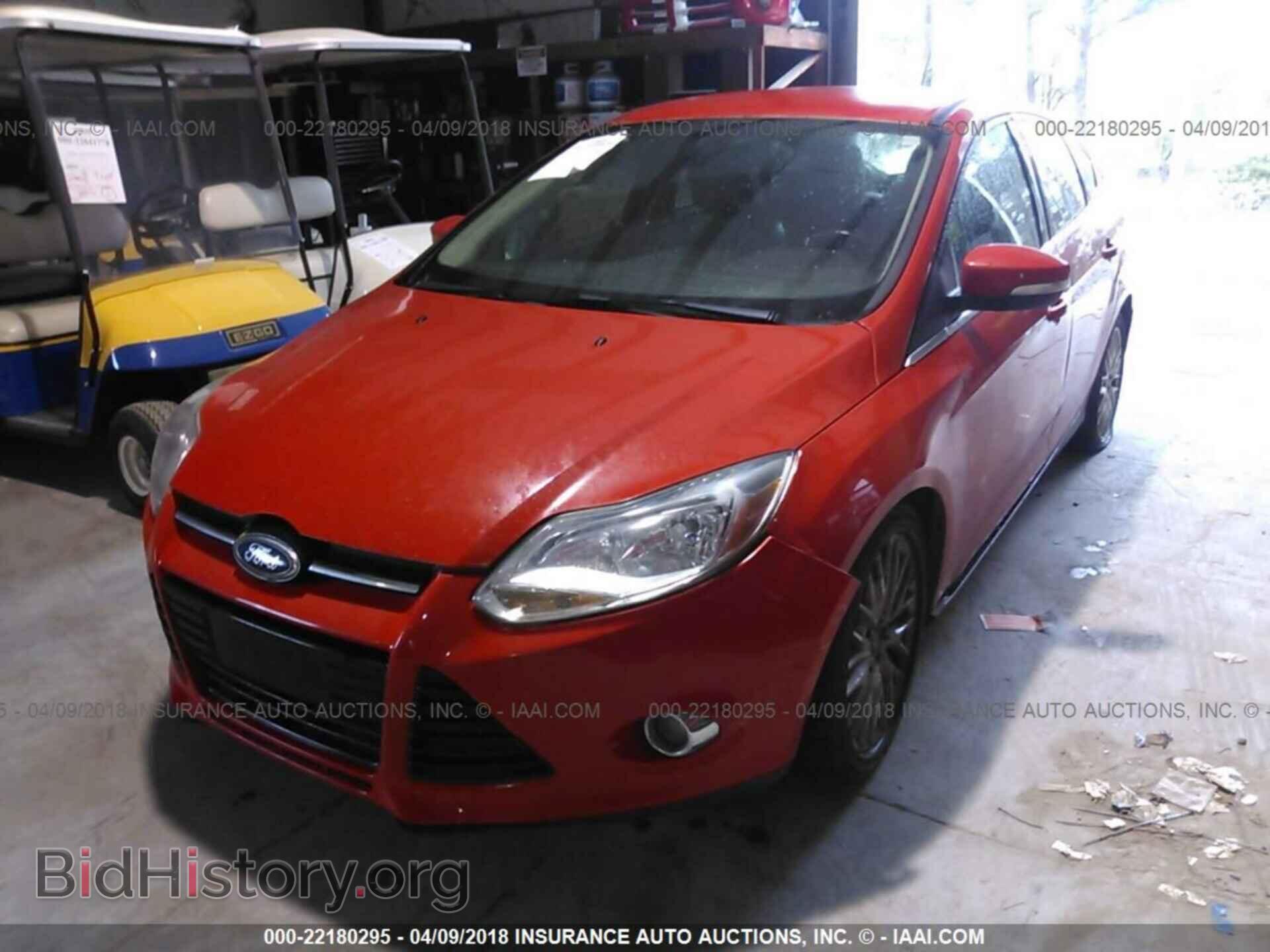 2012 Ford Focus - VIN: 1FAHP3M24CL443191 - Photo 2