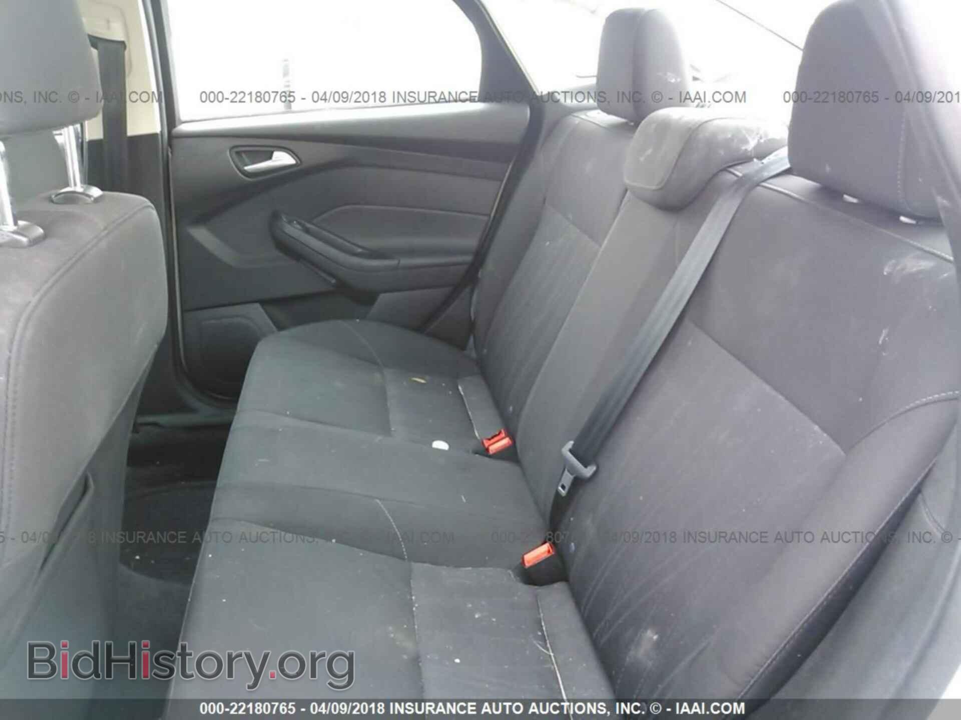 2017 Ford Focus - VIN: 1FADP3FE5HL242297 - Photo 8