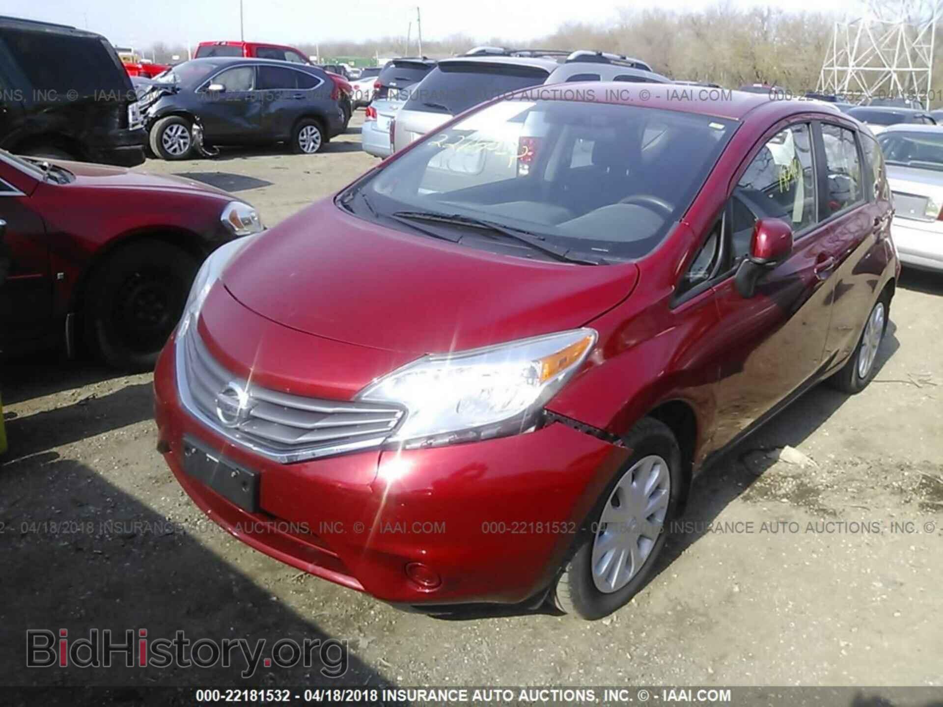 2014 Nissan Versa note - VIN: 3N1CE2CP0EL422432 - Photo 2