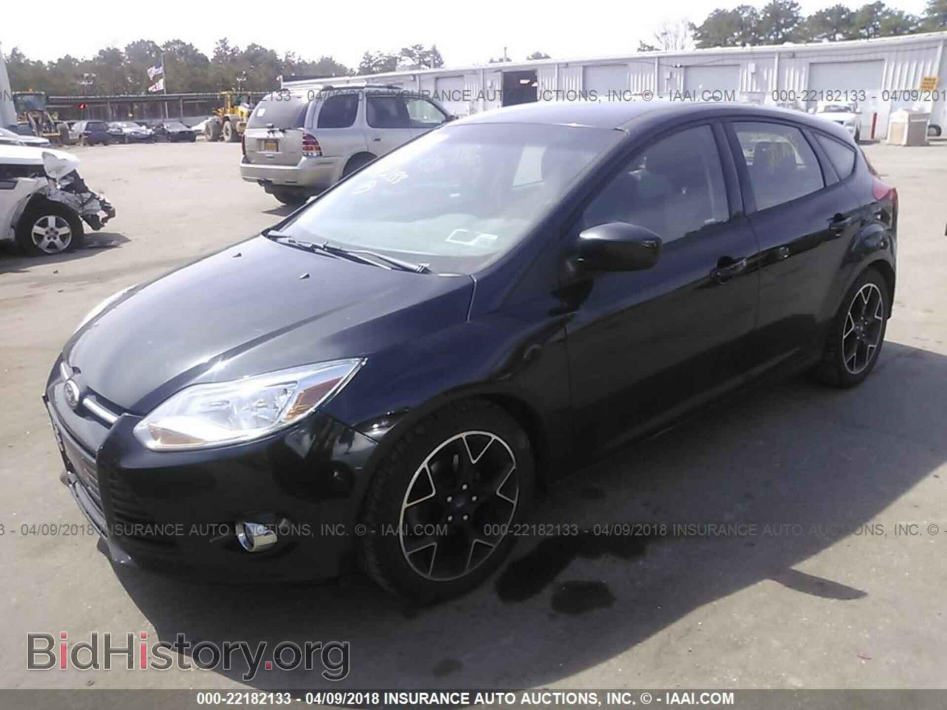 2012 Ford Focus - VIN: 1FAHP3K25CL399043 - Photo 2