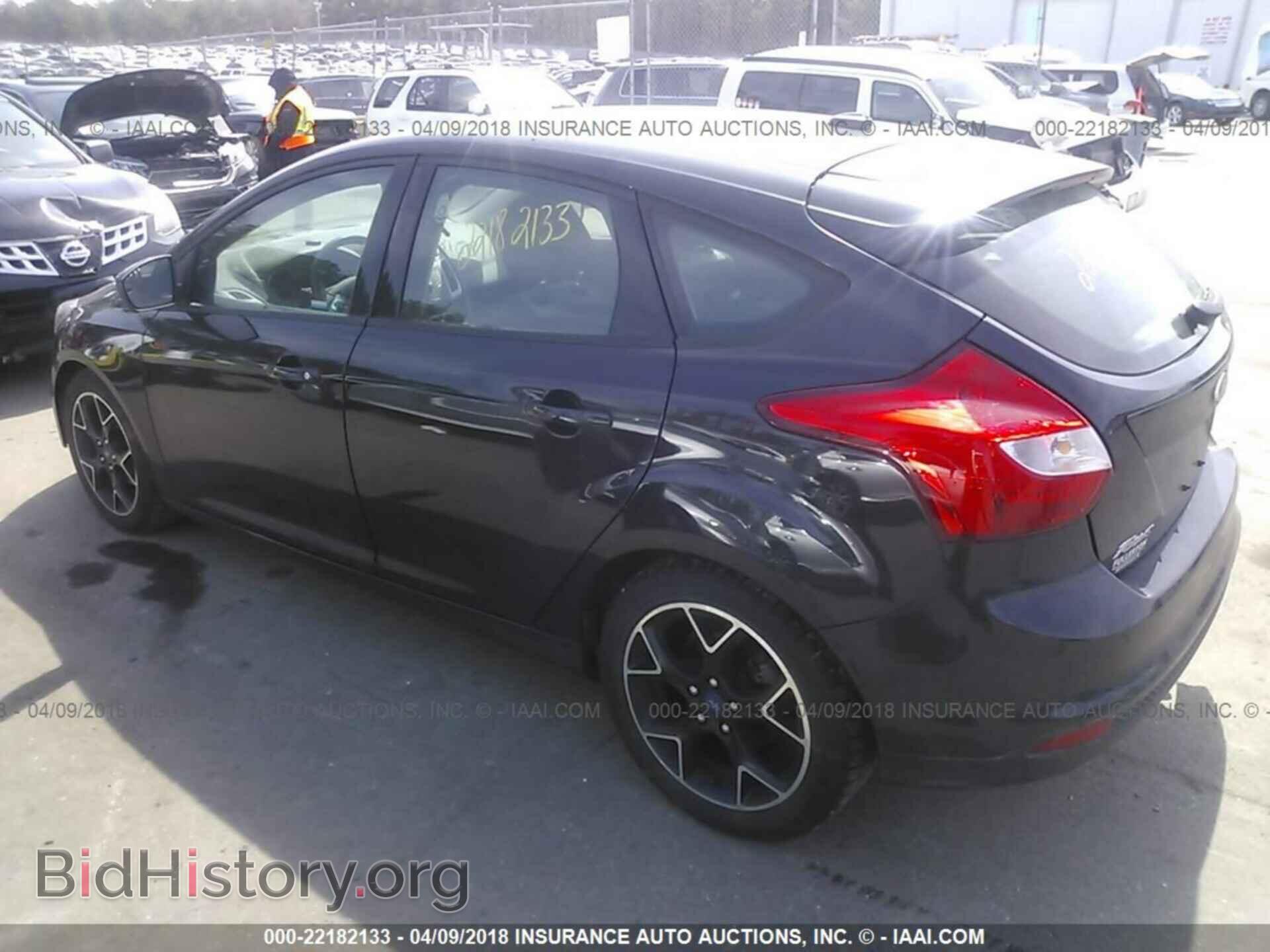 2012 Ford Focus - VIN: 1FAHP3K25CL399043 - Photo 3