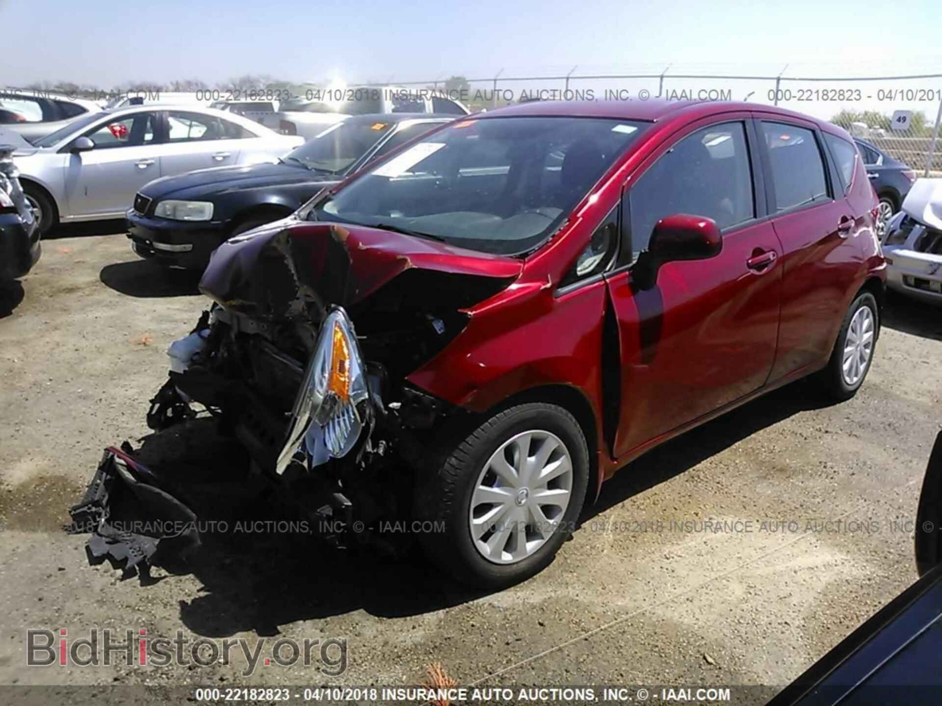 2014 Nissan Versa note - VIN: 3N1CE2CP1EL363472 - Photo 2