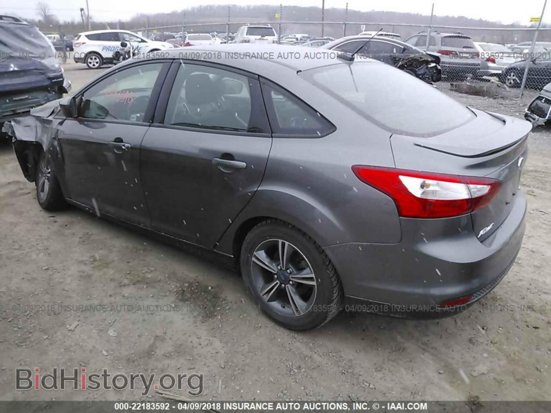 2012 Ford Focus - VIN: 1FAHP3F29CL384538 - Фото 3