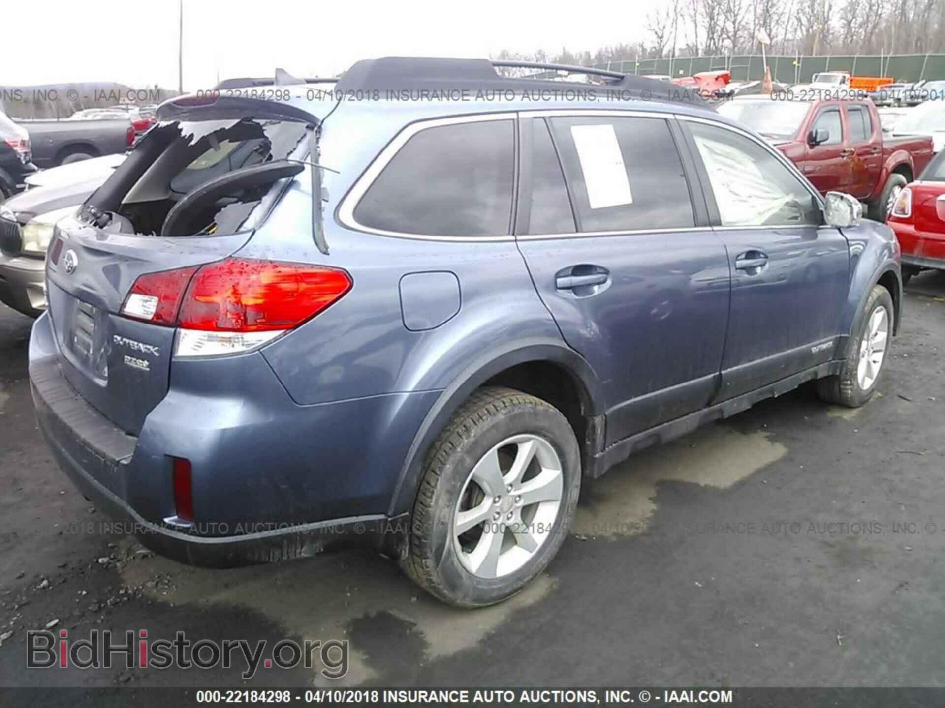2014 Subaru Outback - VIN: 4S4BRBCC8E3276332 - Фото 4