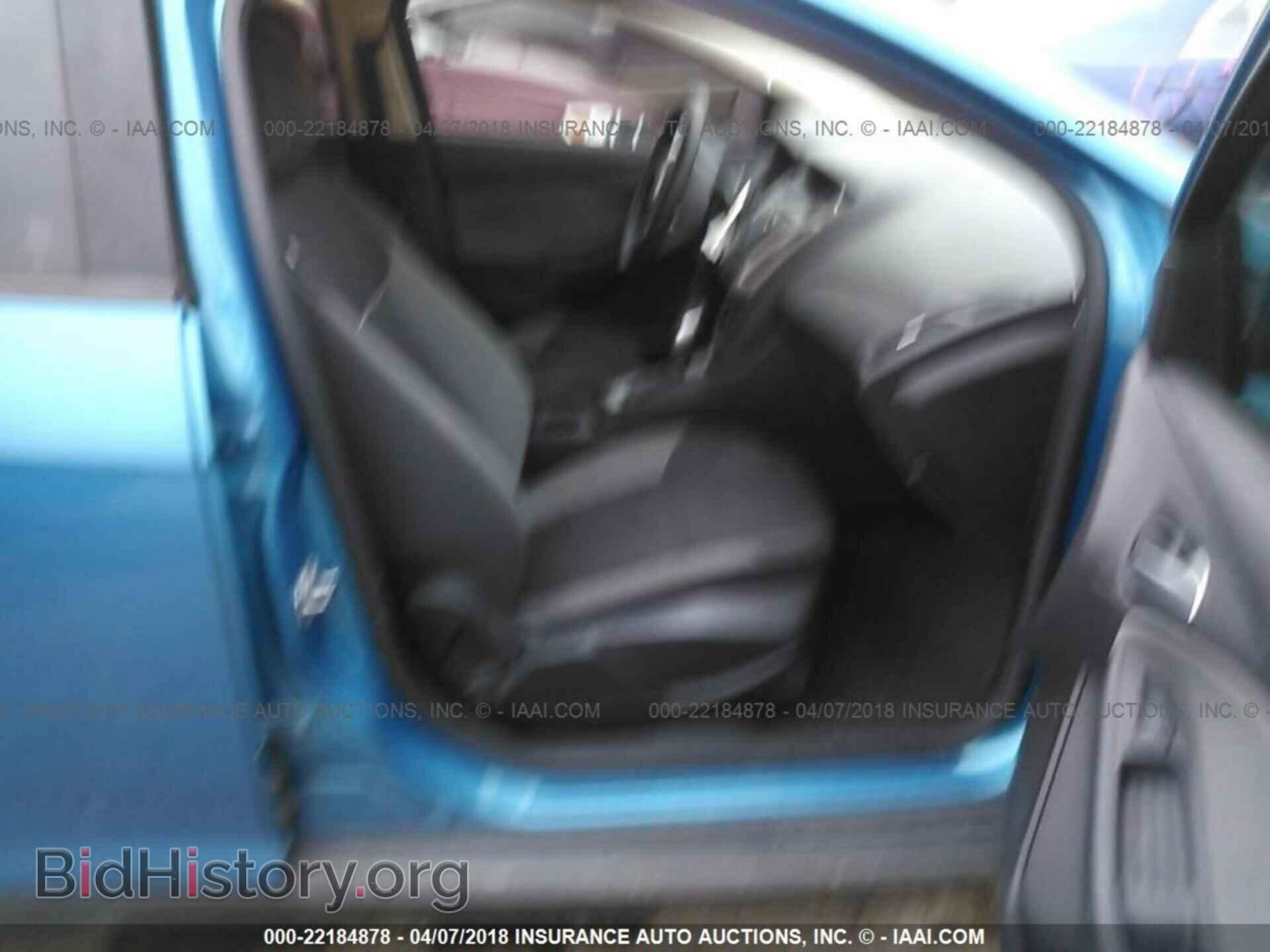2014 Ford Focus - VIN: 1FADP3F27EL281135 - Photo 5