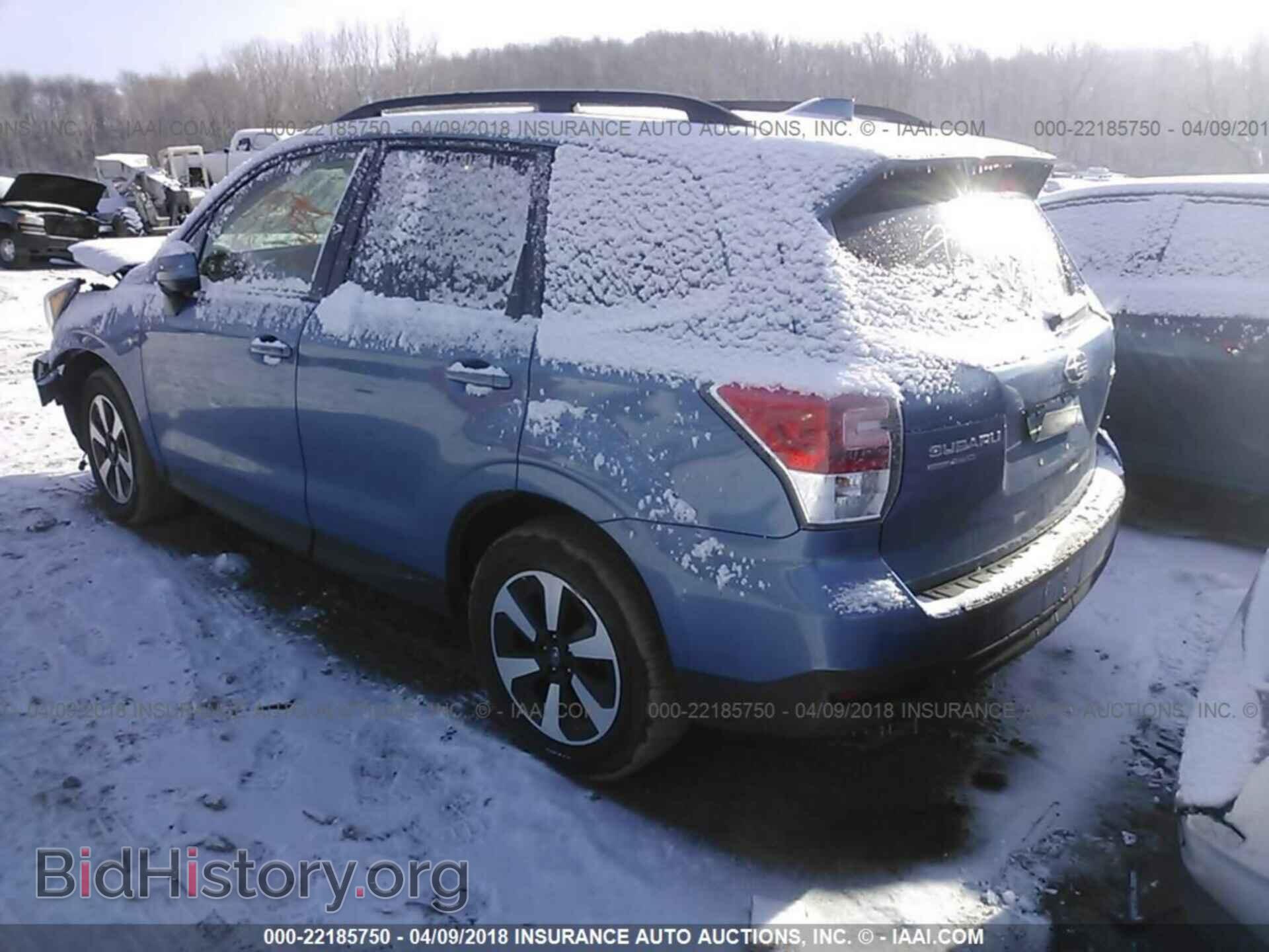 2017 Subaru Forester - VIN: JF2SJAGC6HH809707 - Photo 3