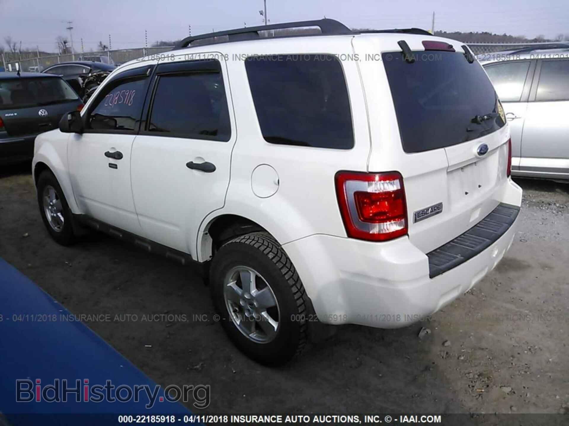 2012 Ford Escape - VIN: 1FMCU0D75CKA19995 - Photo 3