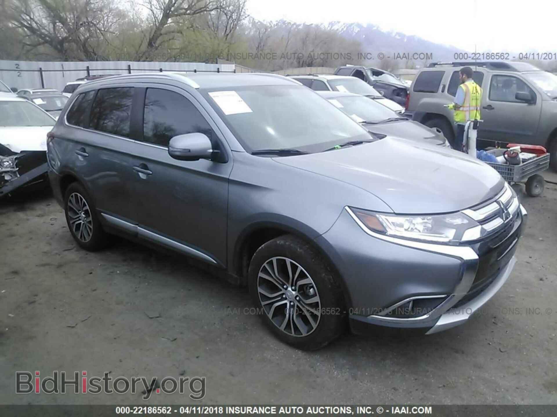 Photo JA4AD3A34HZ064739 - Mitsubishi Outlander 2017