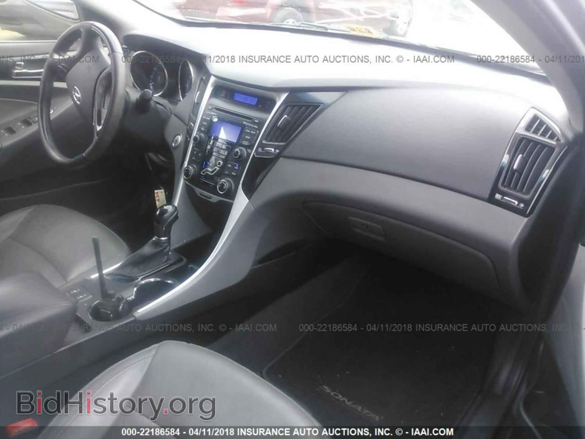 2012 Hyundai Sonata - VIN: 5NPEC4AC2CH374159 - Фото 5