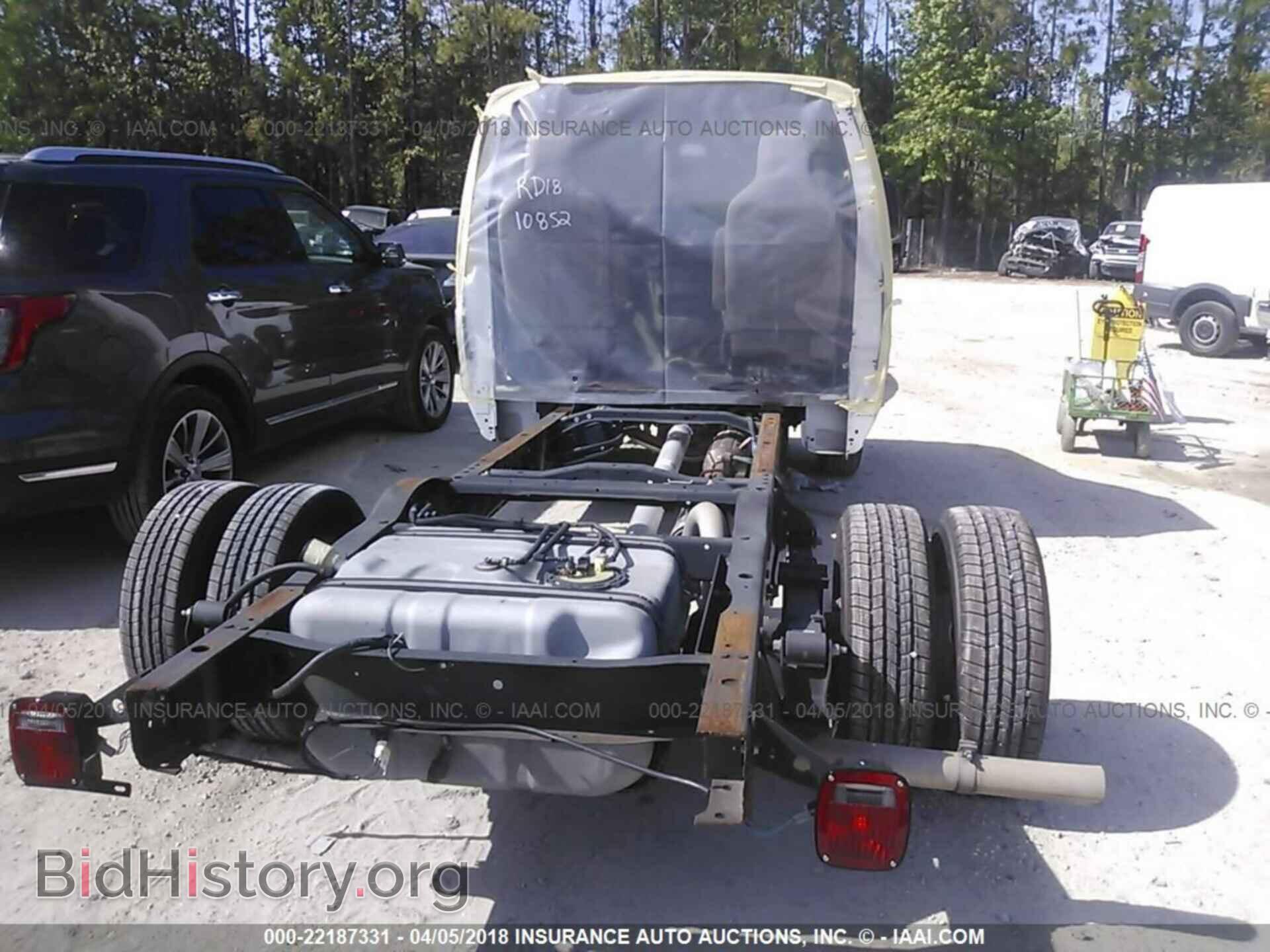 2012 Ford Econoline - VIN: 1FDWE3FL5CDB21629 - Фото 8