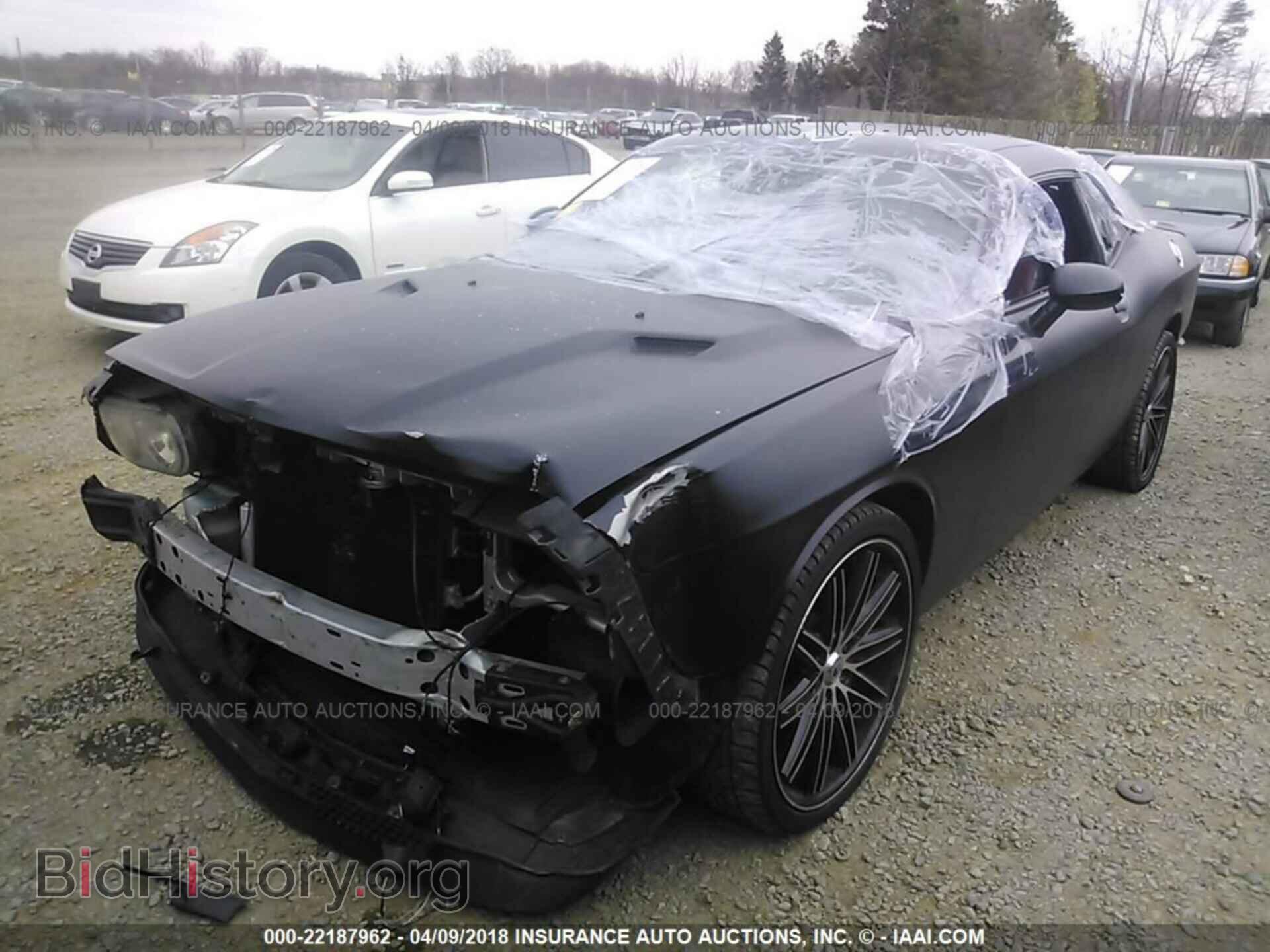 2012 Dodge Challenger - VIN: 2C3CDYAG0CH294290 - Photo 2