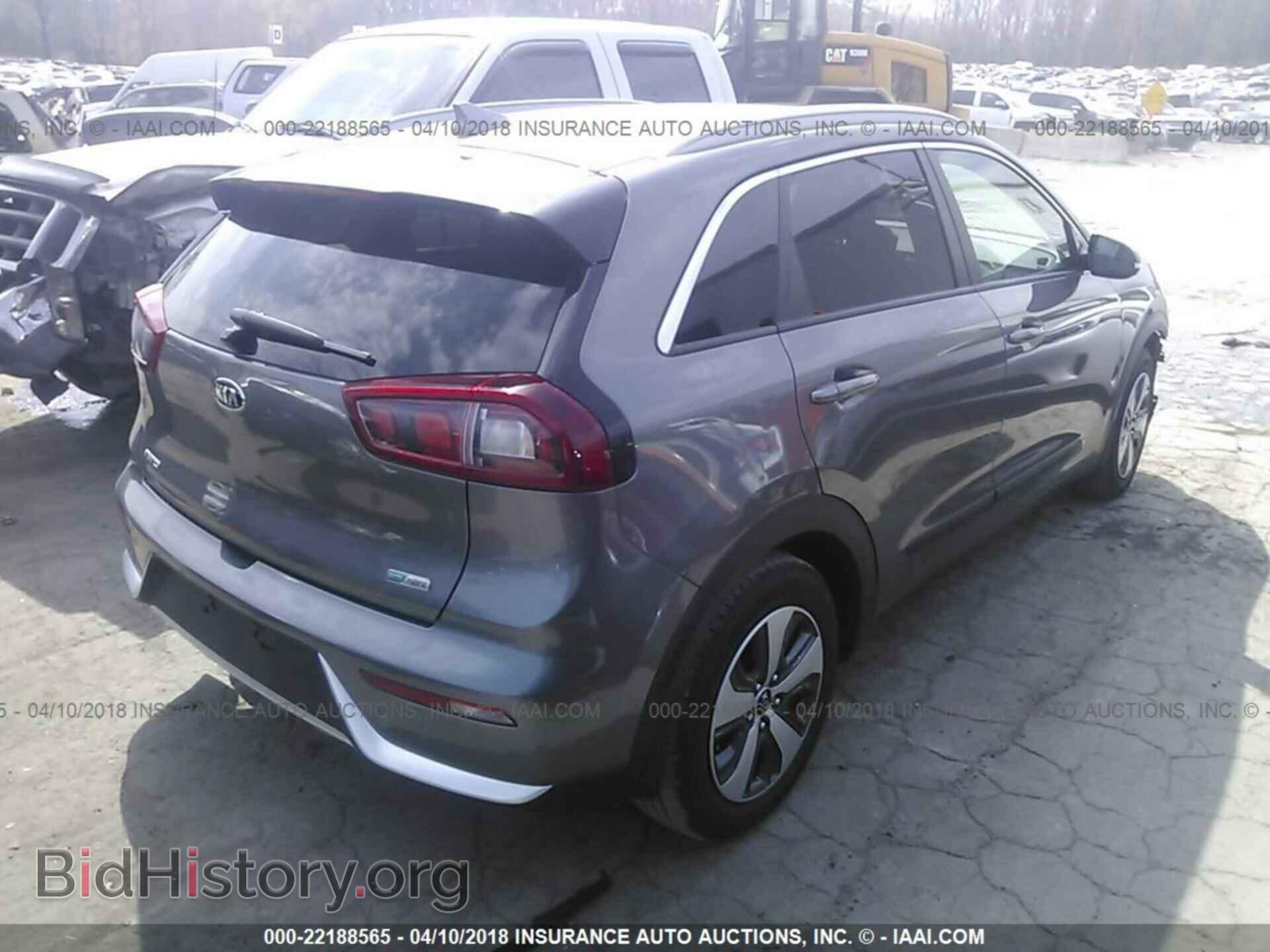 2017 Kia Niro - VIN: KNDCC3LC7H5037525 - Фото 4