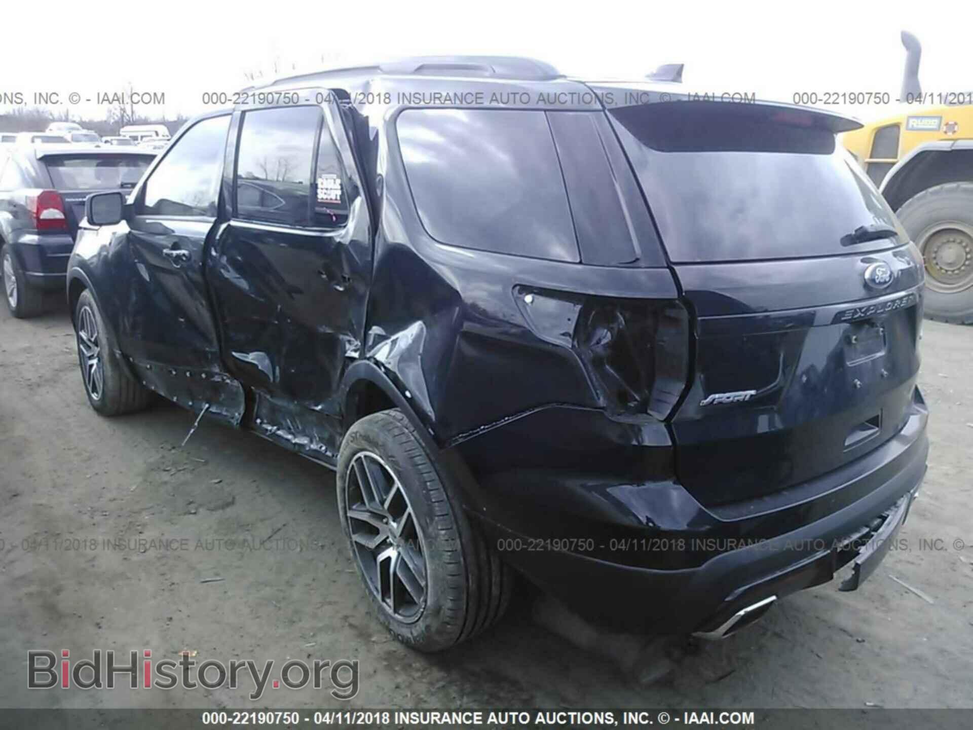 2017 Ford Explorer - VIN: 1FM5K8GT7HGE09836 - Photo 3