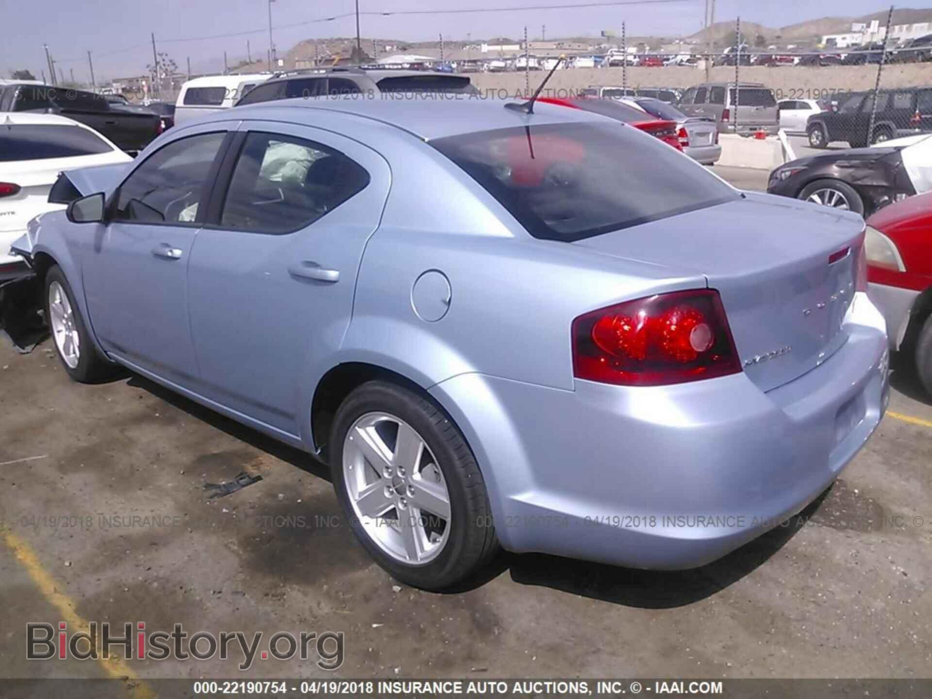 2013 Dodge Avenger - VIN: 1C3CDZAB7DN593875 - Photo 3