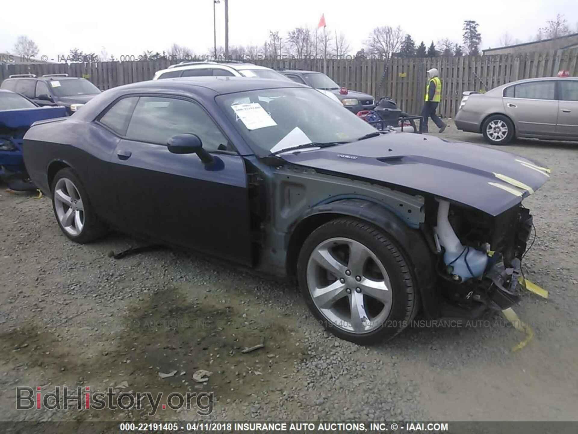 Фотография 2C3CDYBT2DH565198 - Dodge Challenger 2013