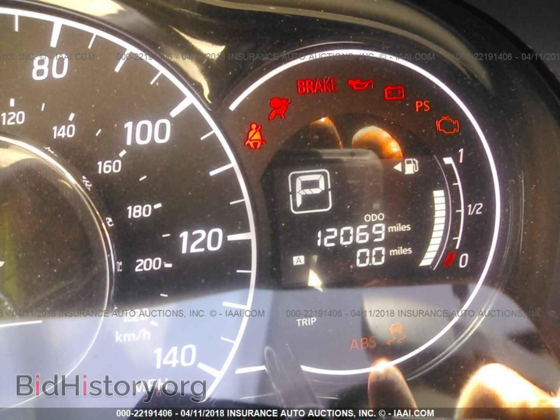 2017 Nissan Versa note - VIN: 3N1CE2CPXHL355407 - Photo 7