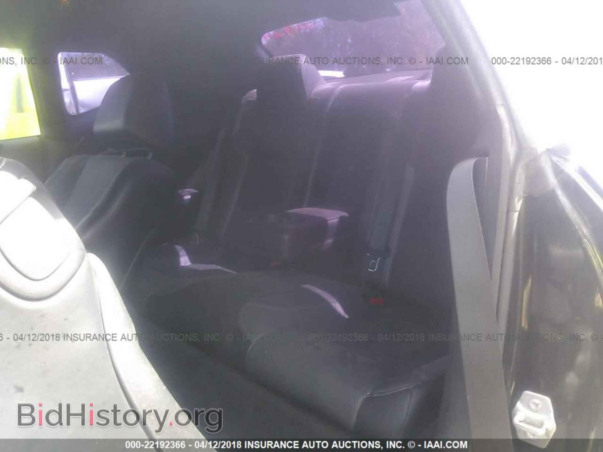 2015 Dodge Challenger - VIN: 2C3CDZBG8FH818861 - Photo 8