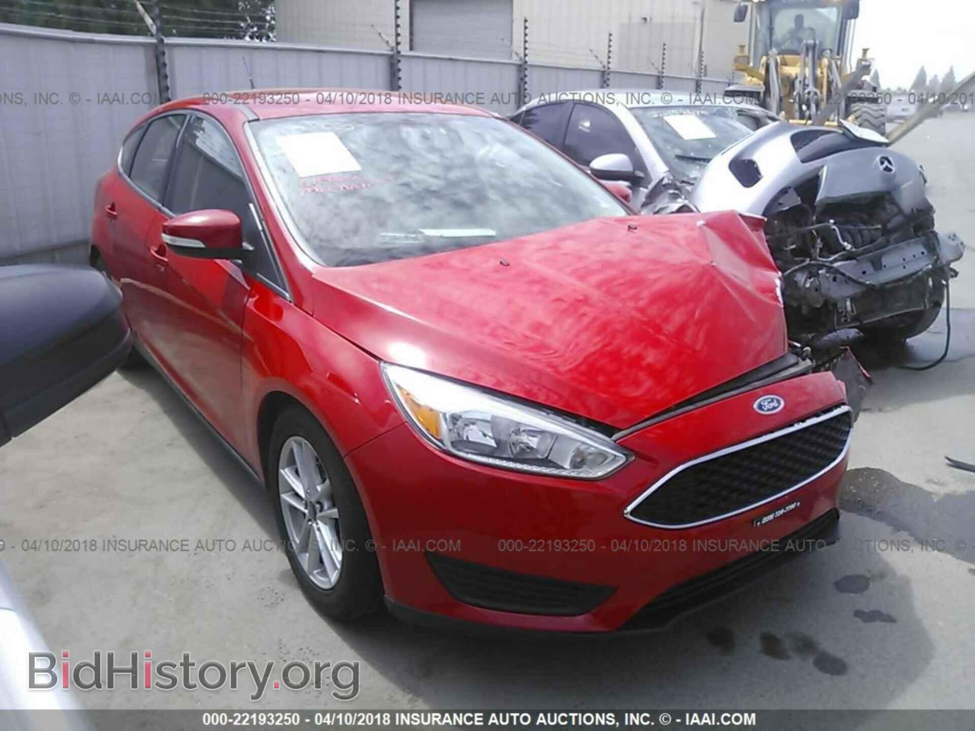 Photo 1FADP3K20FL328609 - Ford Focus 2015