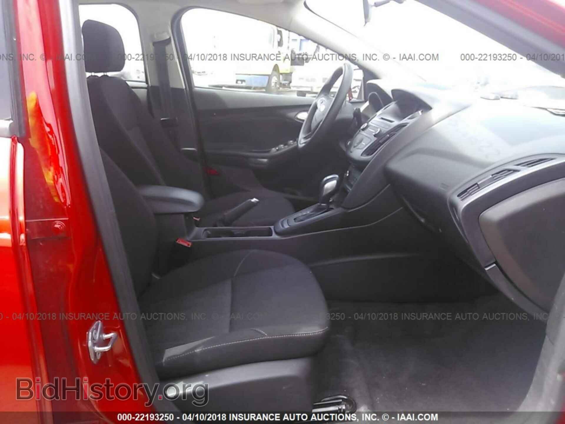 2015 Ford Focus - VIN: 1FADP3K20FL328609 - Фото 5