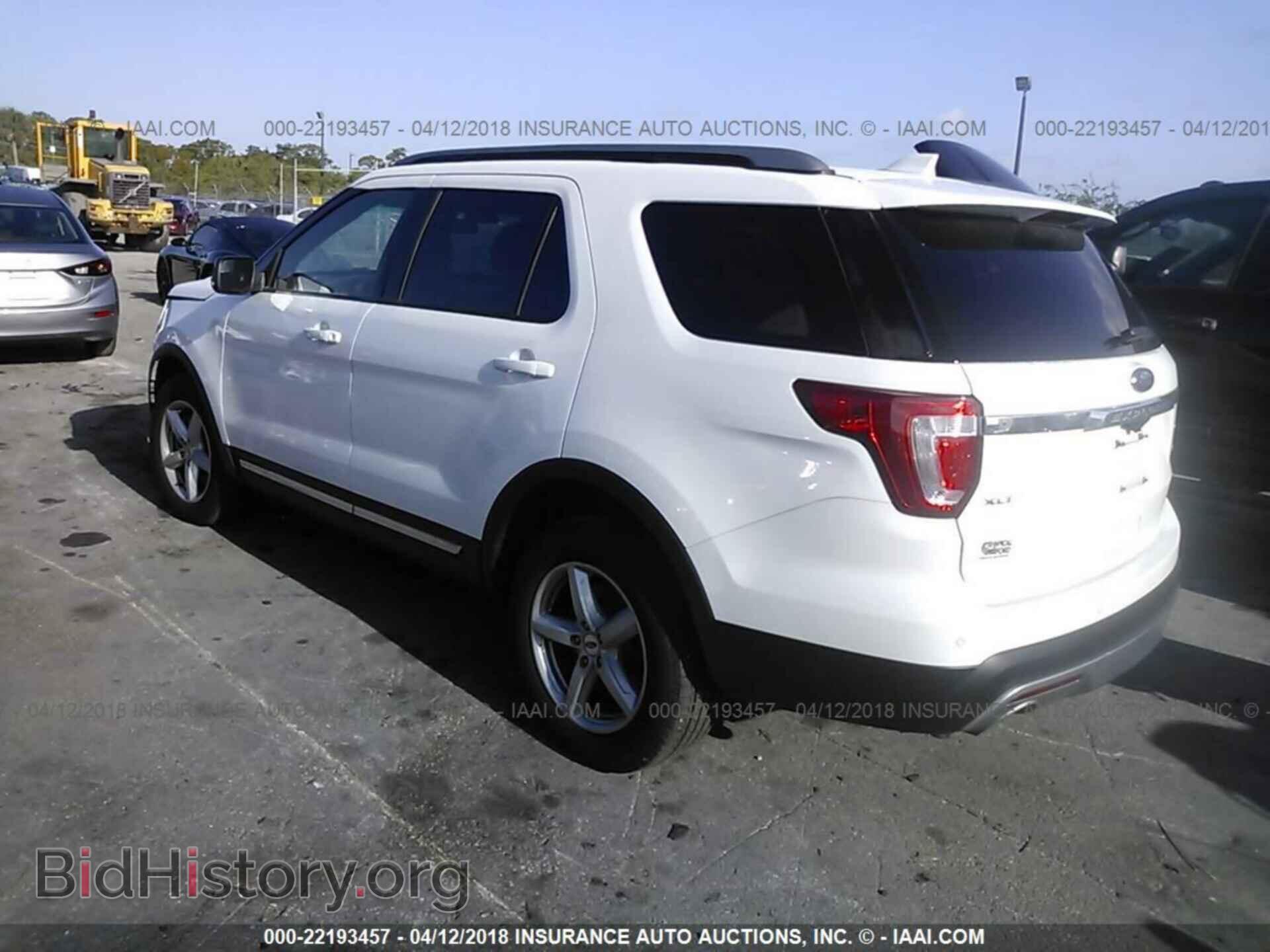 2017 Ford Explorer - VIN: 1FM5K8D85HGB16369 - Photo 3