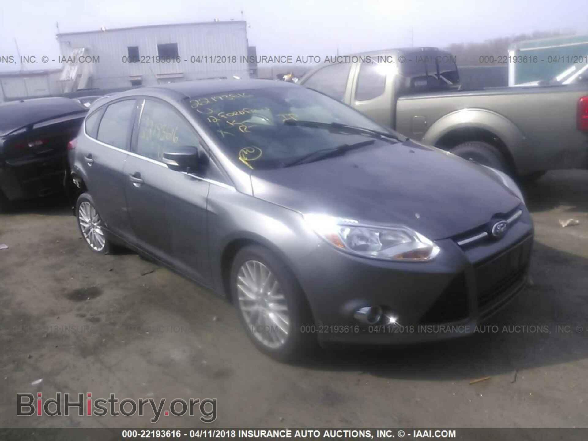 Photo 1FAHP3M23CL474318 - Ford Focus 2012