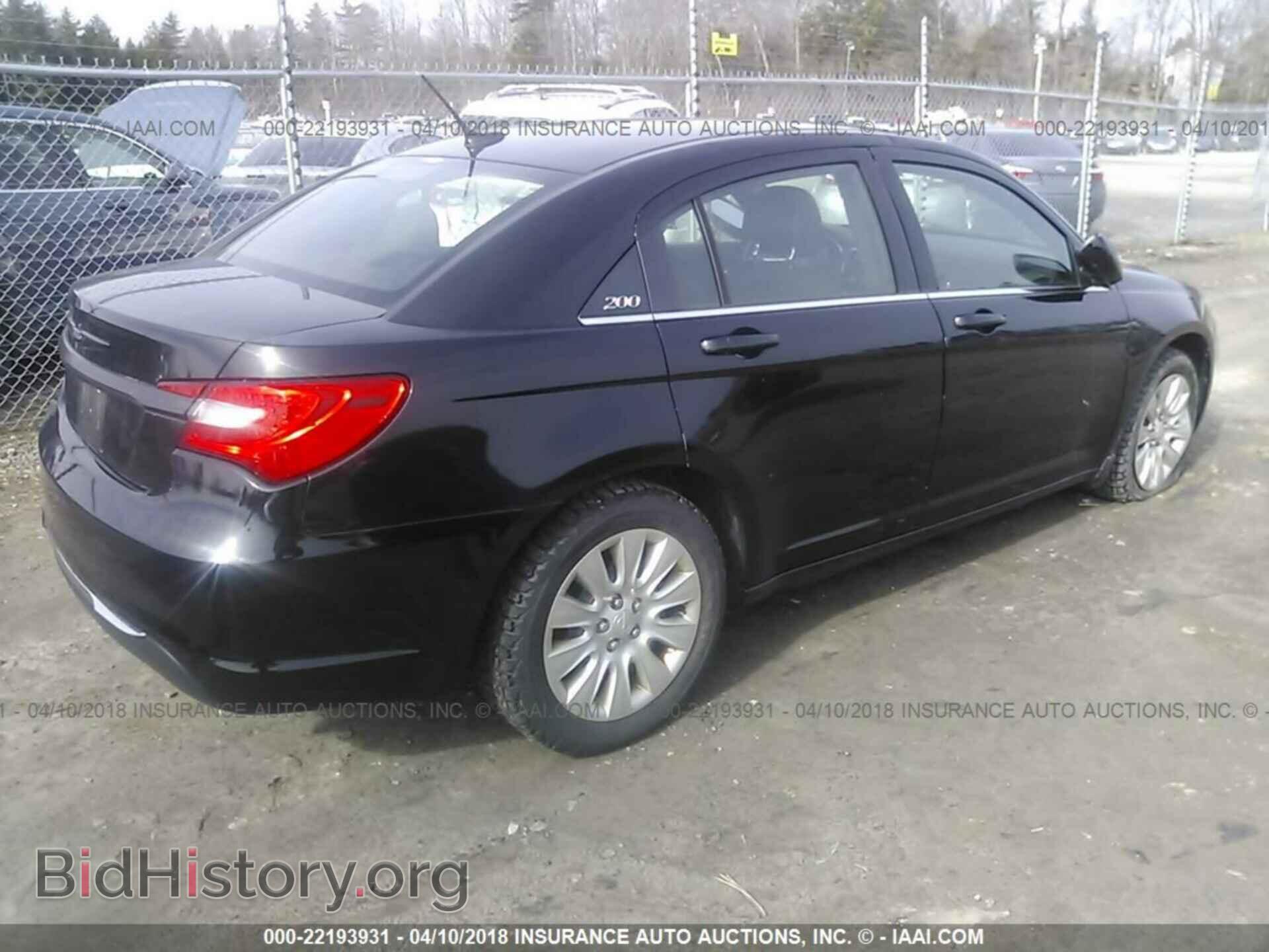 2012 Chrysler 200 - VIN: 1C3CCBAB3CN159803 - Фото 4