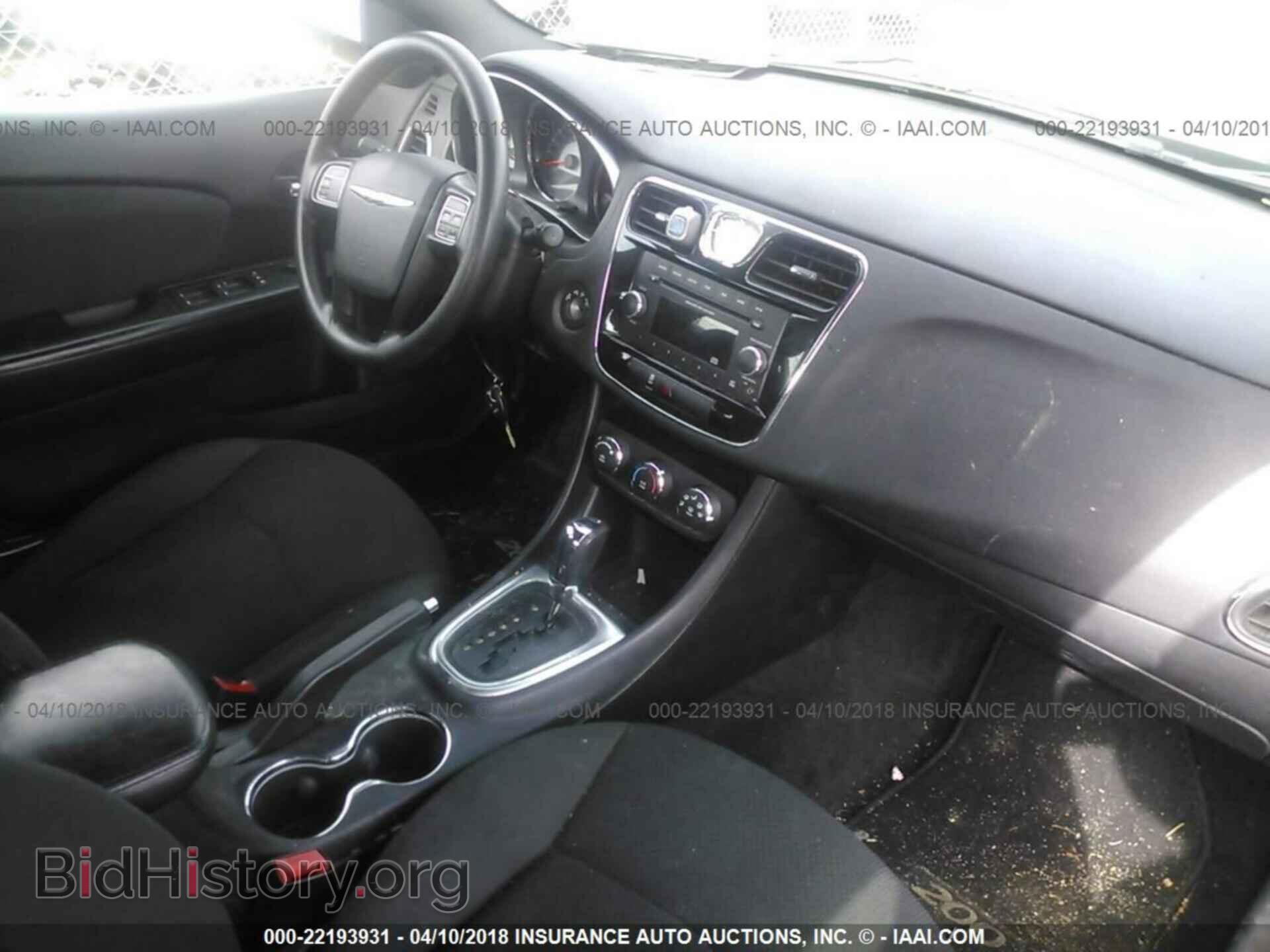 2012 Chrysler 200 - VIN: 1C3CCBAB3CN159803 - Фото 5