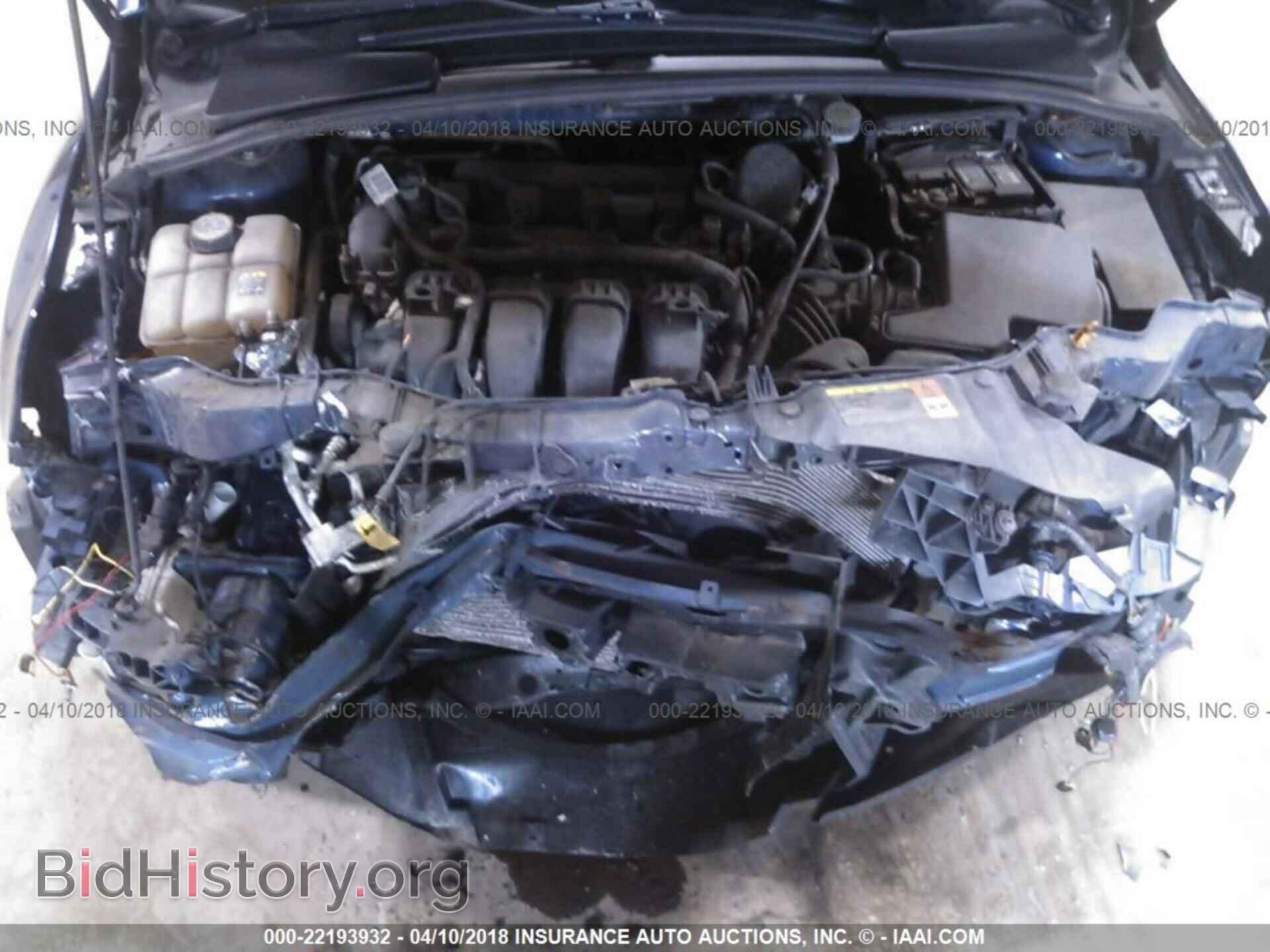 2012 Ford Focus - VIN: 1FAHP3K24CL134792 - Photo 10