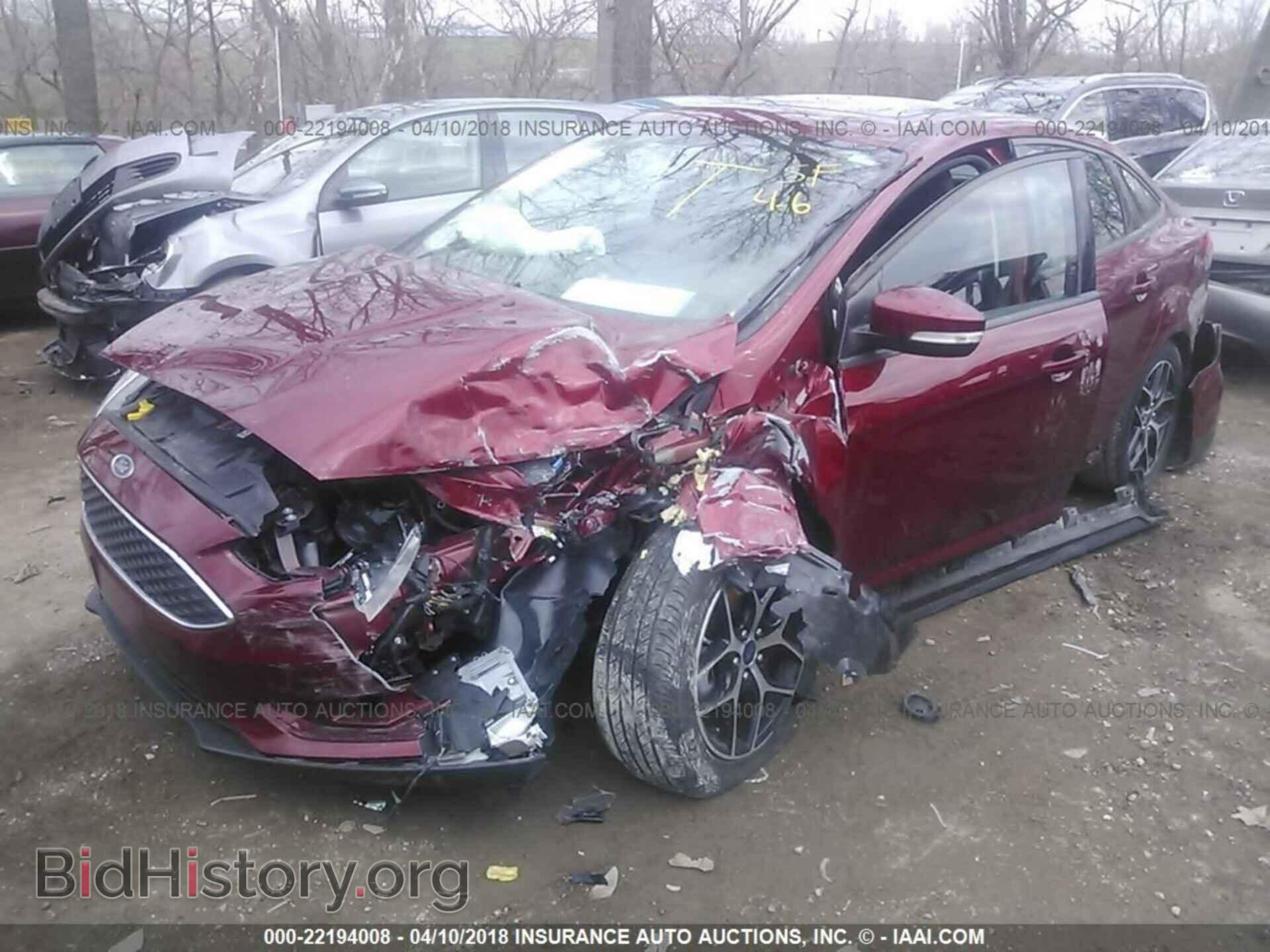 2017 Ford Focus - VIN: 1FADP3H2XHL203238 - Photo 6