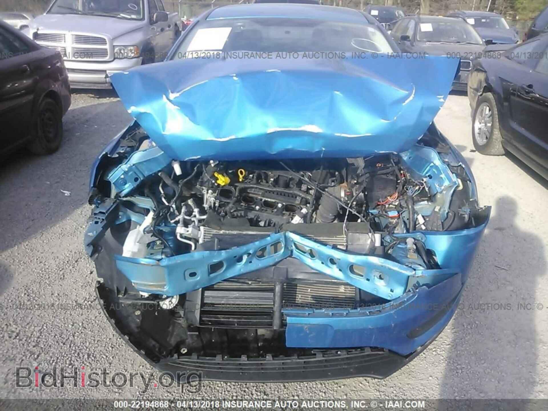 2016 Ford Focus - VIN: 1FADP3F23GL207908 - Photo 6