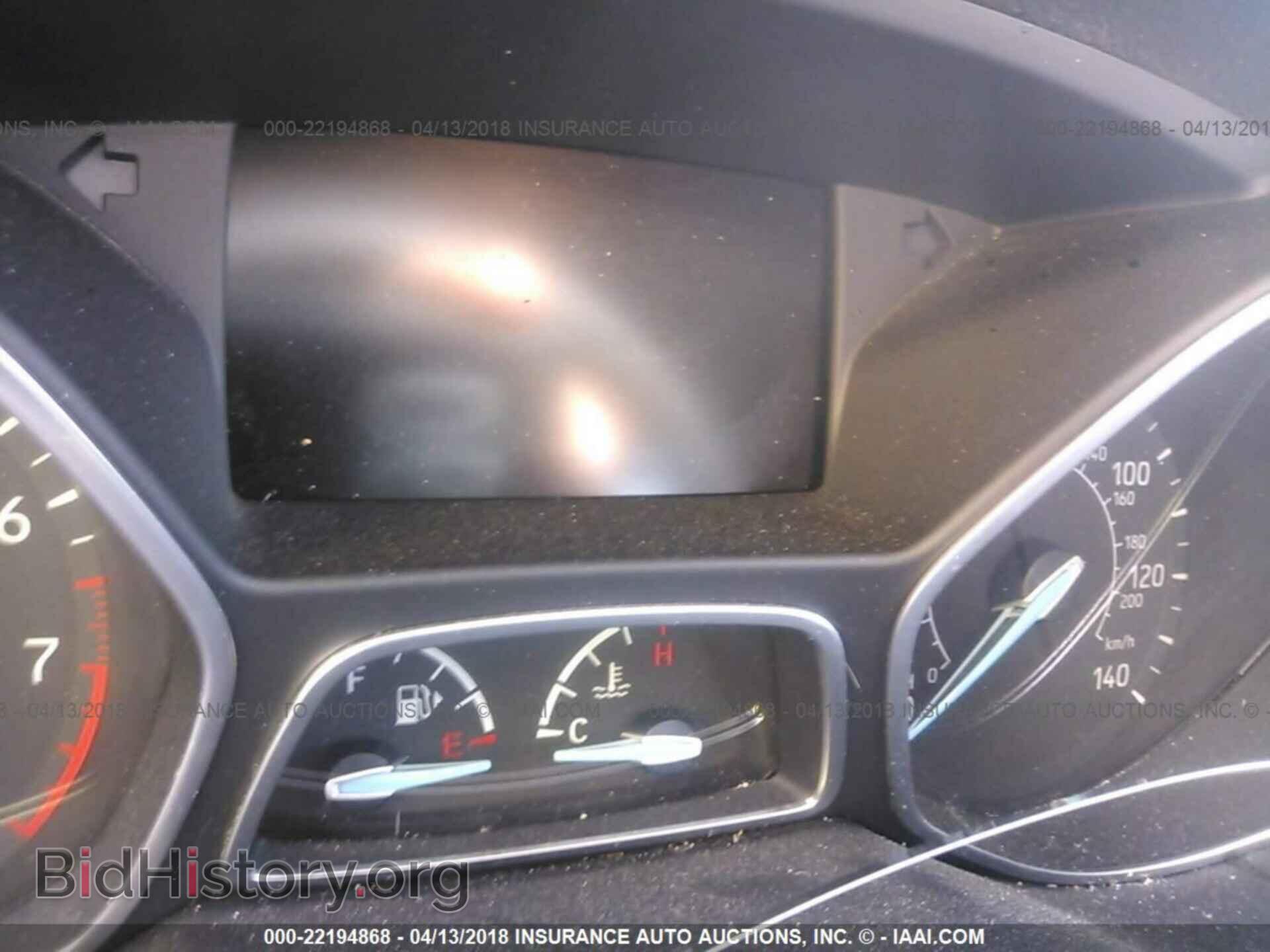 2016 Ford Focus - VIN: 1FADP3F23GL207908 - Photo 7