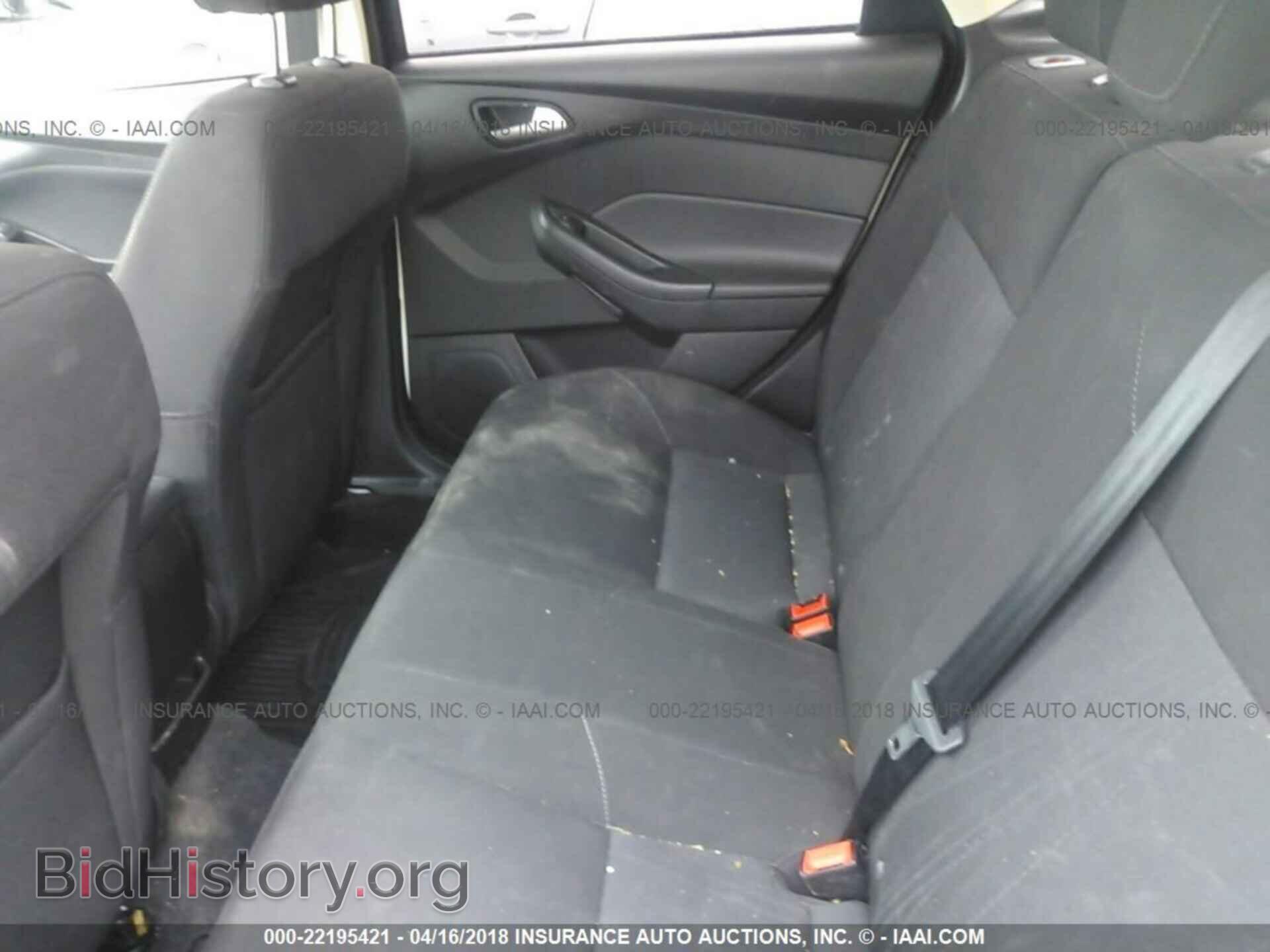 2016 Ford Focus - VIN: 1FADP3FE1GL211885 - Фото 8