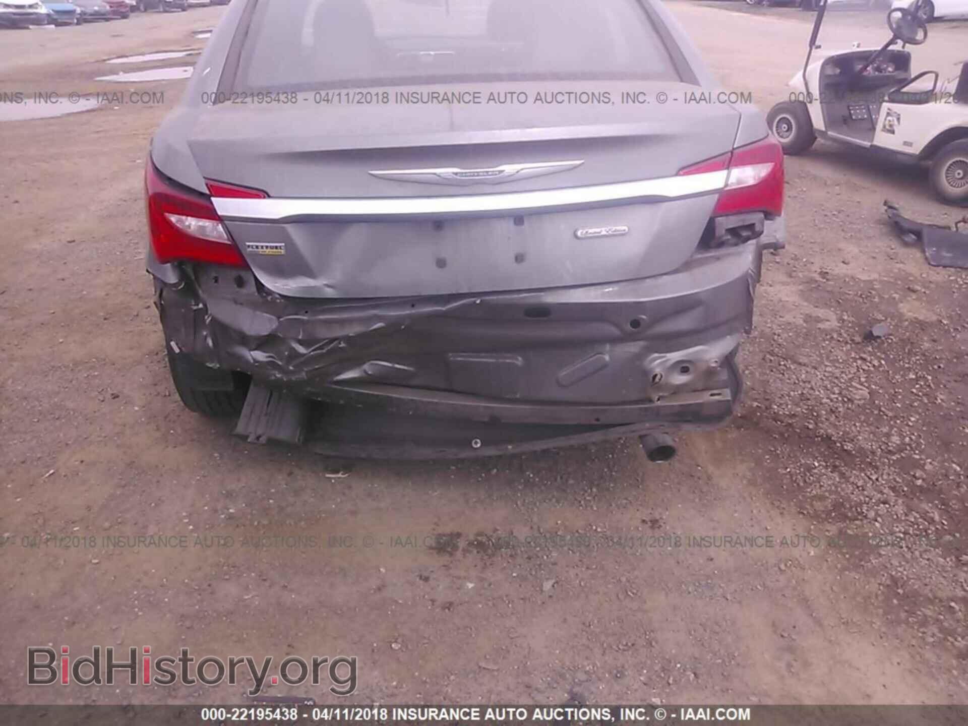 2012 Chrysler 200 - VIN: 1C3CCBBG3CN321861 - Photo 6