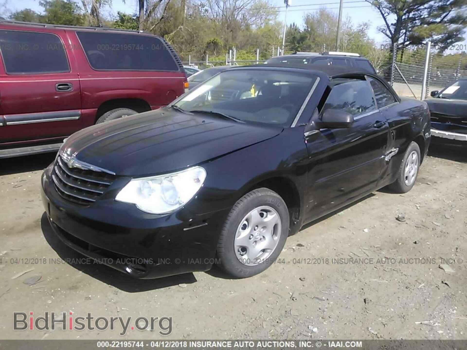 2010 CHRYSLER SEBRING - VIN: 1C3BC5ED1AN127972 - Фото 2