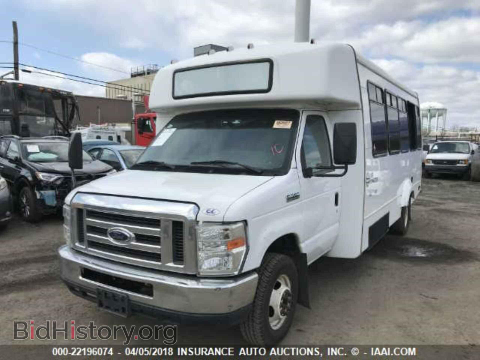 2011 Ford Econoline - VIN: 1FDFE4FS5BDA49164 - Photo 2