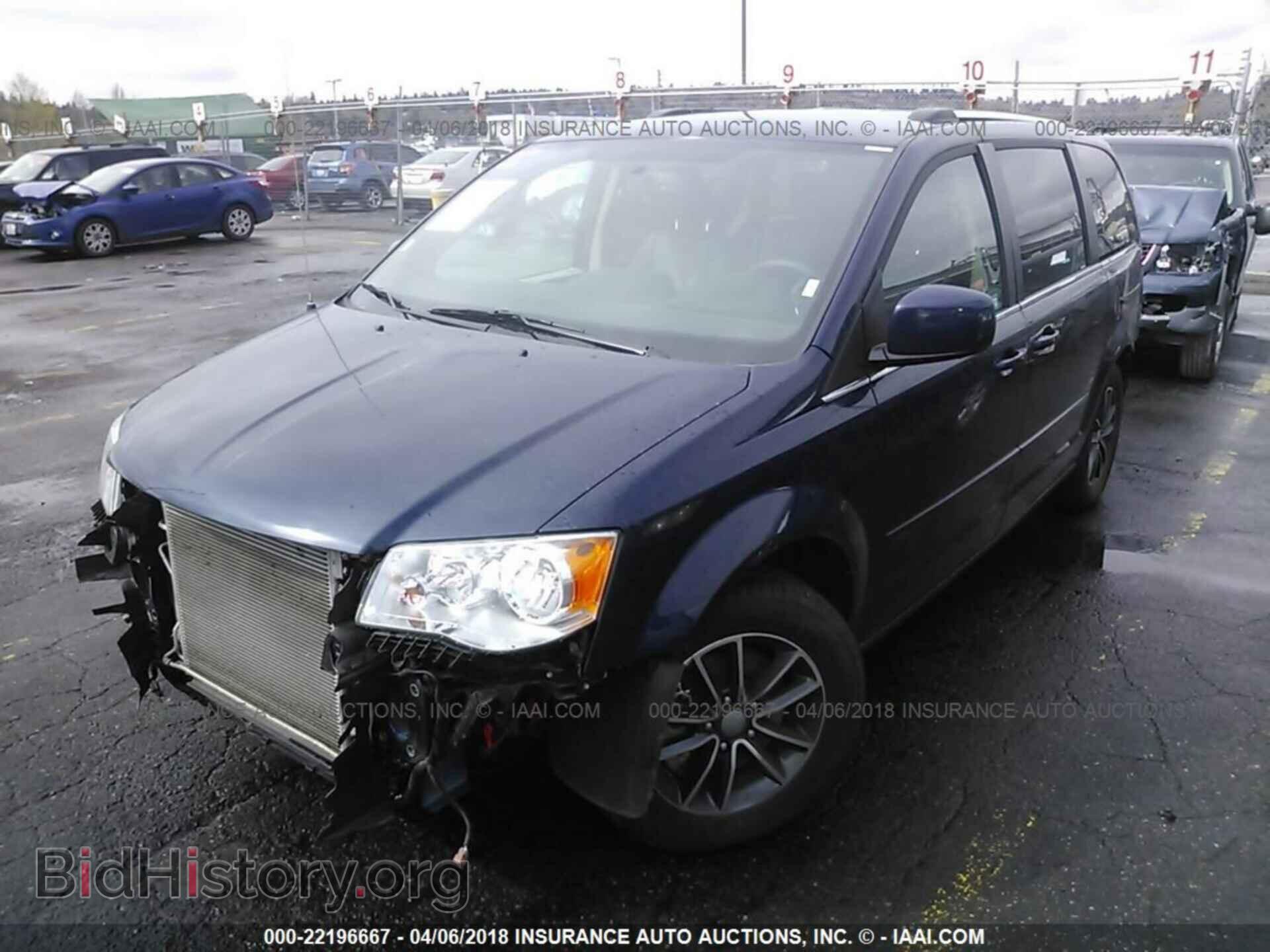 2017 Dodge Grand caravan - VIN: 2C4RDGCG6HR690576 - Фото 2
