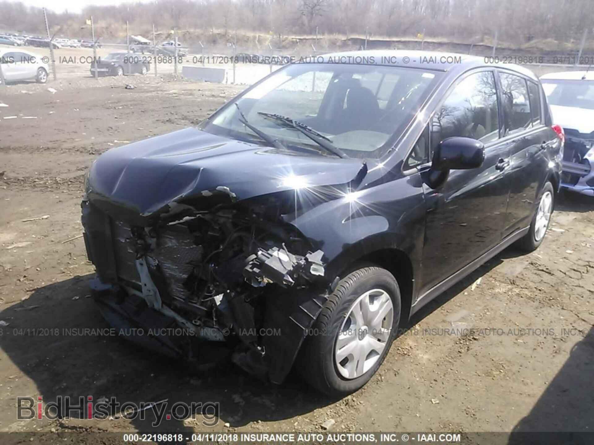 2011 Nissan Versa - VIN: 3N1BC1CPXBL428181 - Фото 2