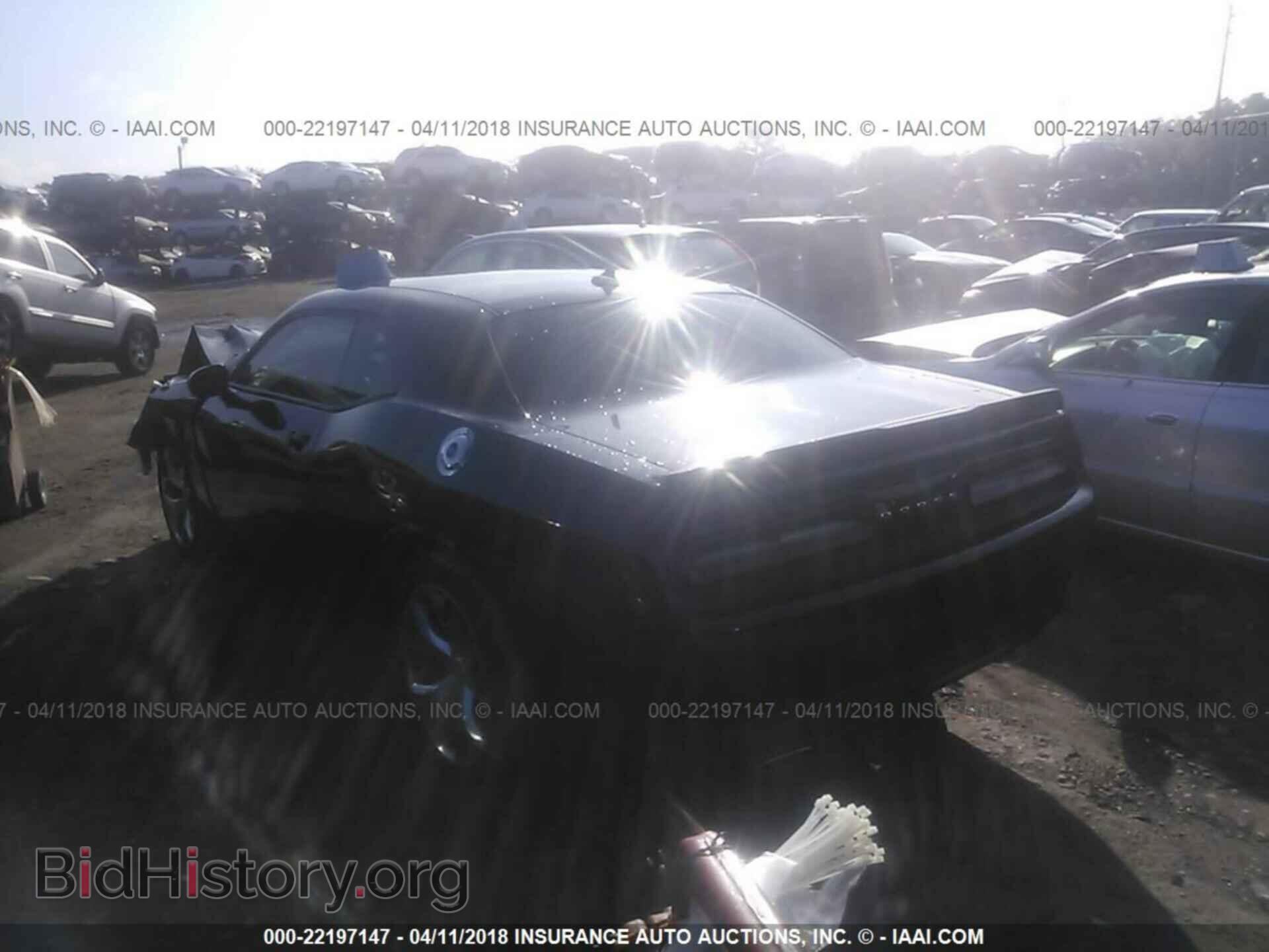 2016 Dodge Challenger - VIN: 2C3CDZAG4GH131475 - Photo 3