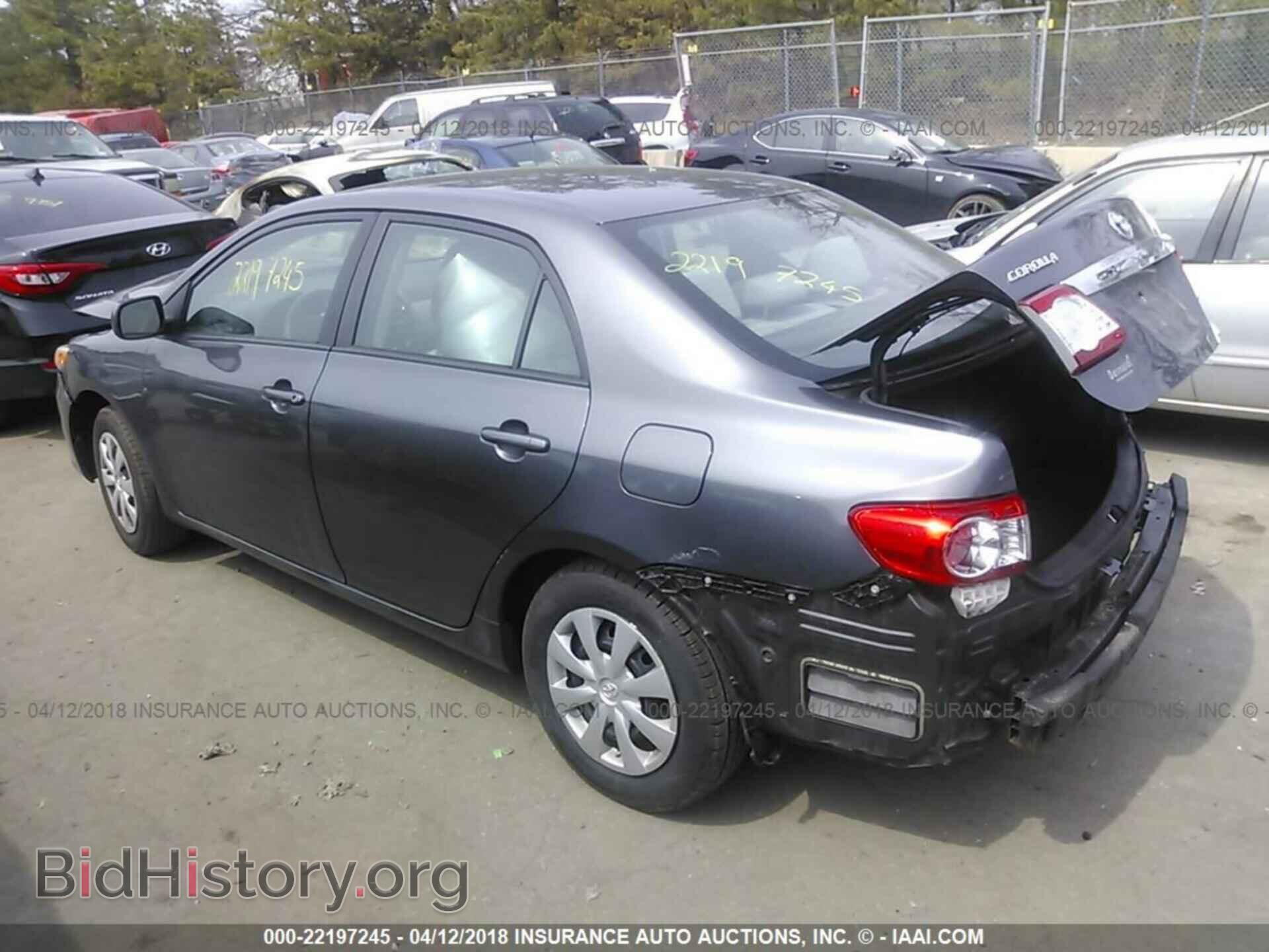 2011 Toyota Corolla - VIN: 2T1BU4EE5BC572506 - Фото 3