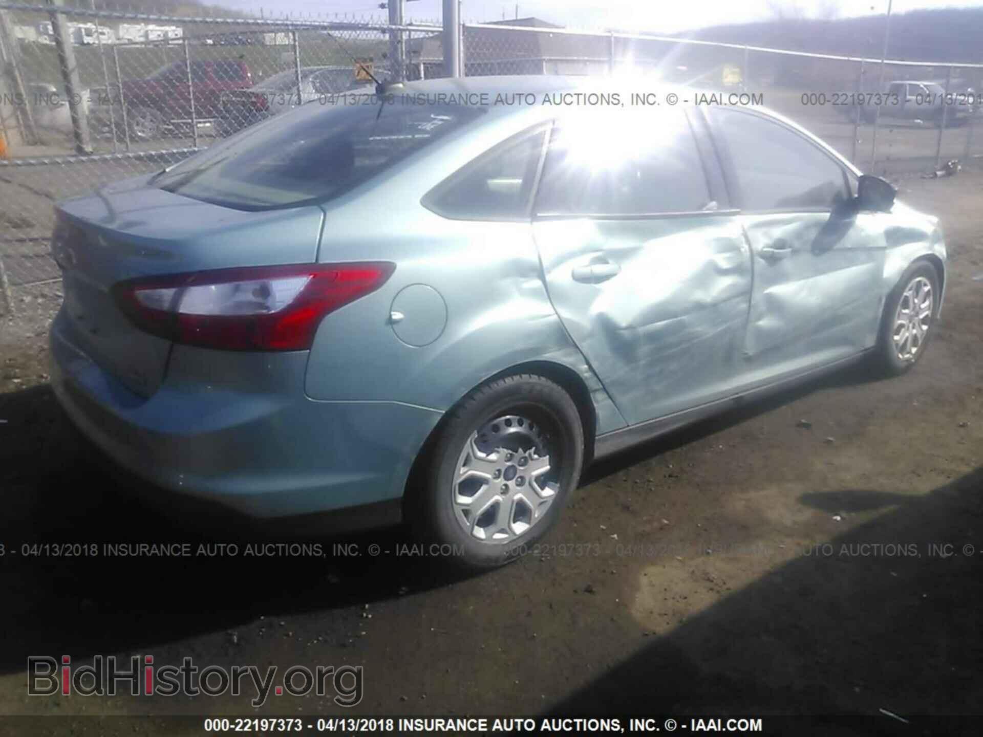 2012 Ford Focus - VIN: 1FAHP3F28CL385518 - Фото 4