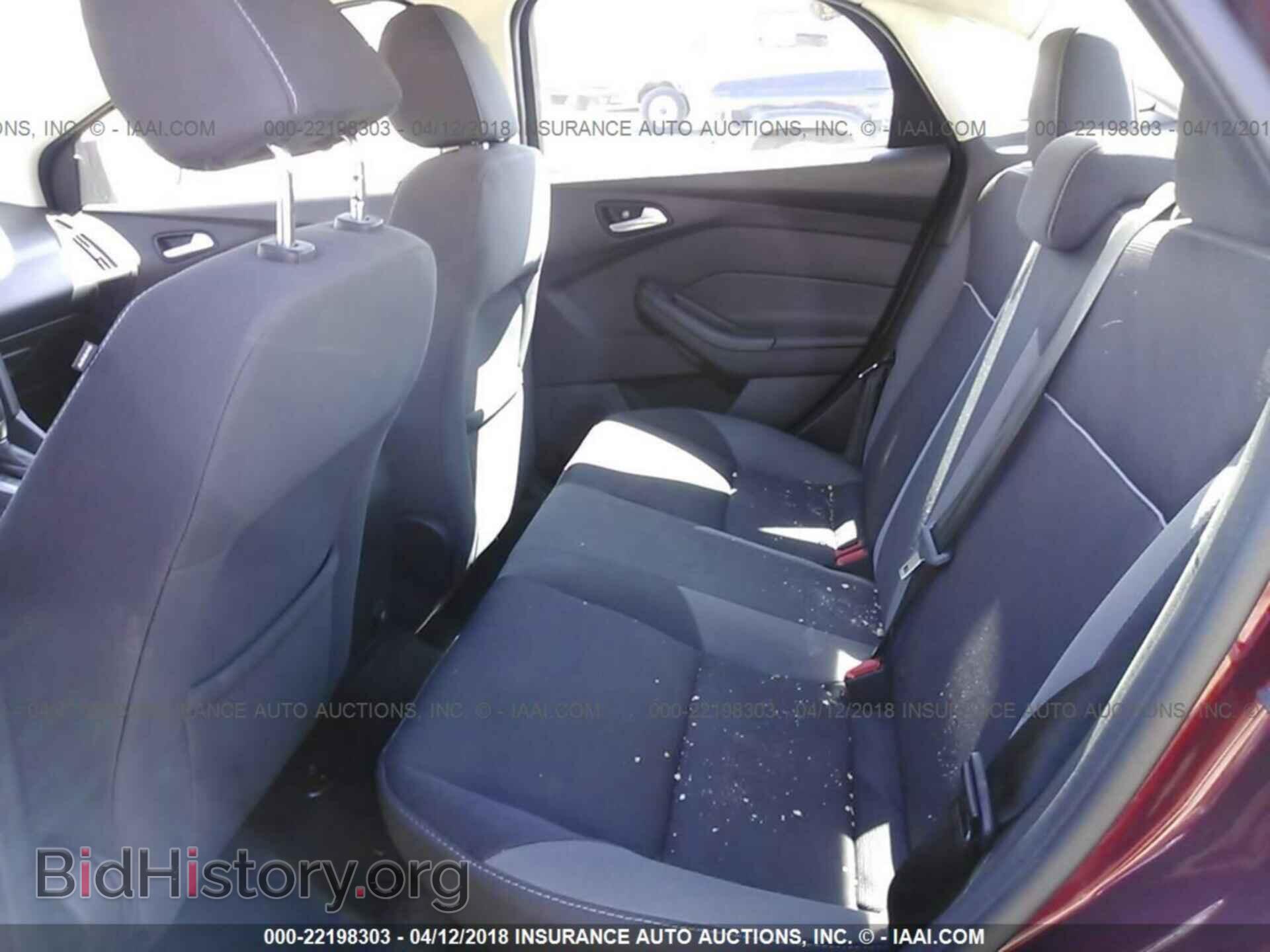 2014 Ford Focus - VIN: 1FADP3F29EL294775 - Photo 8