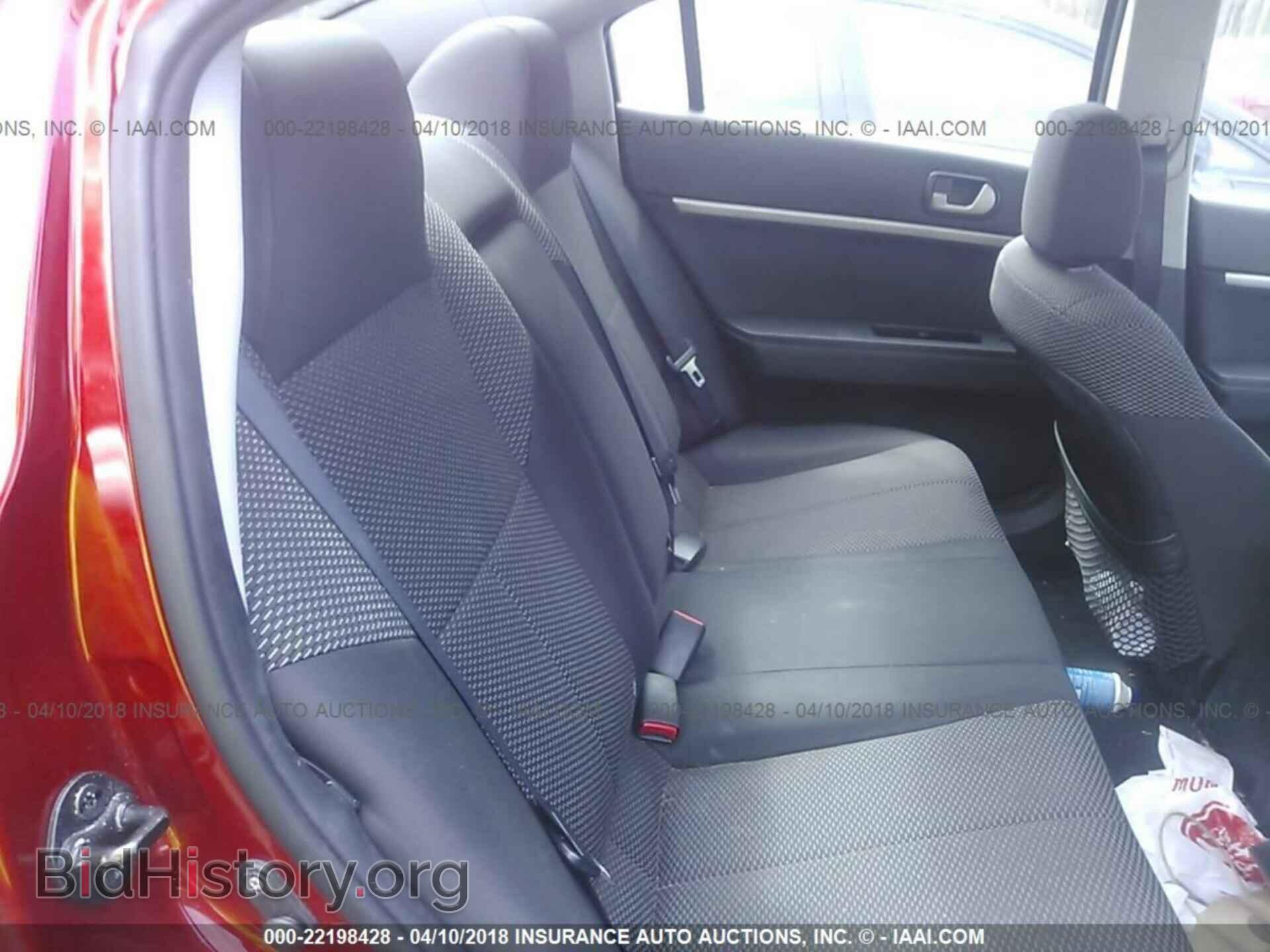 2012 Mitsubishi Galant - VIN: 4A32B2FF0CE019016 - Photo 8