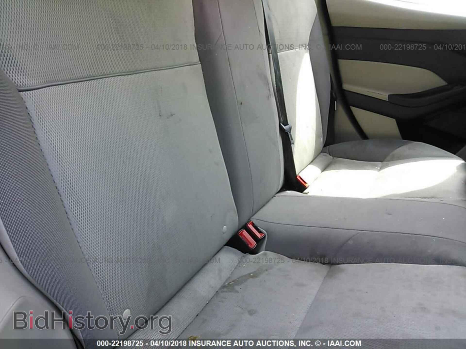2013 Ford Focus - VIN: 1FADP3F28DL273351 - Фото 8