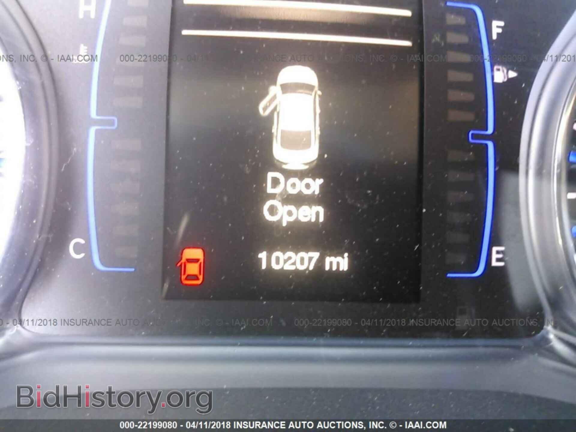 2015 Chrysler 200 - VIN: 1C3CCCAB1FN748505 - Фото 7