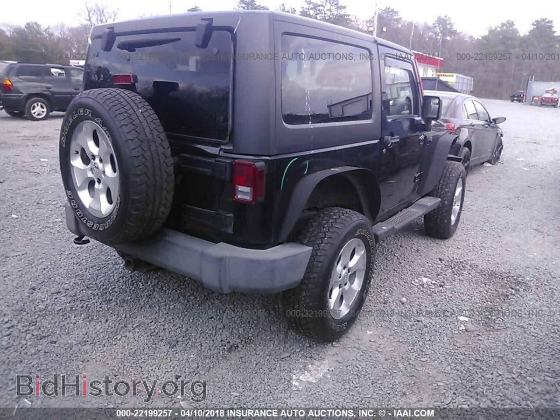 2011 Jeep Wrangler - VIN: 1J4AA2D15BL563508 - Фото 4