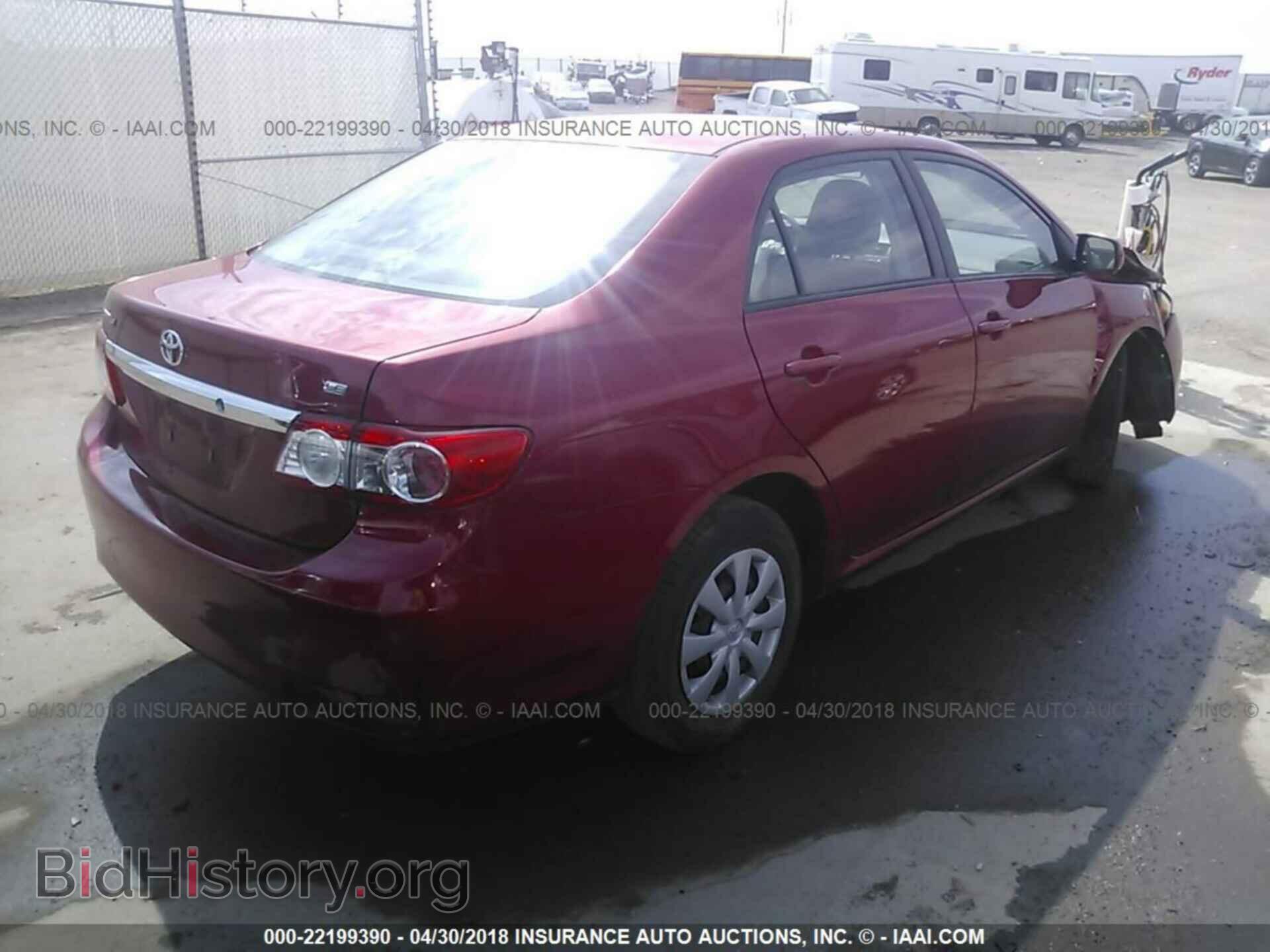 2011 Toyota Corolla - VIN: 2T1BU4EEXBC669734 - Photo 4