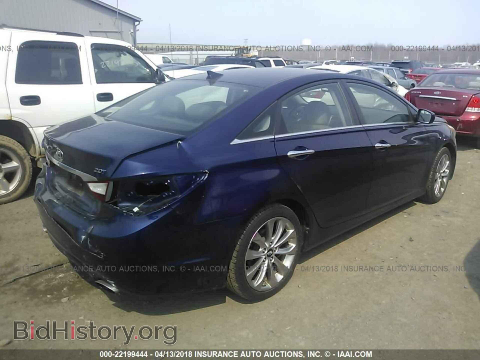 2012 Hyundai Sonata - VIN: 5NPEC4AB0CH497739 - Photo 4