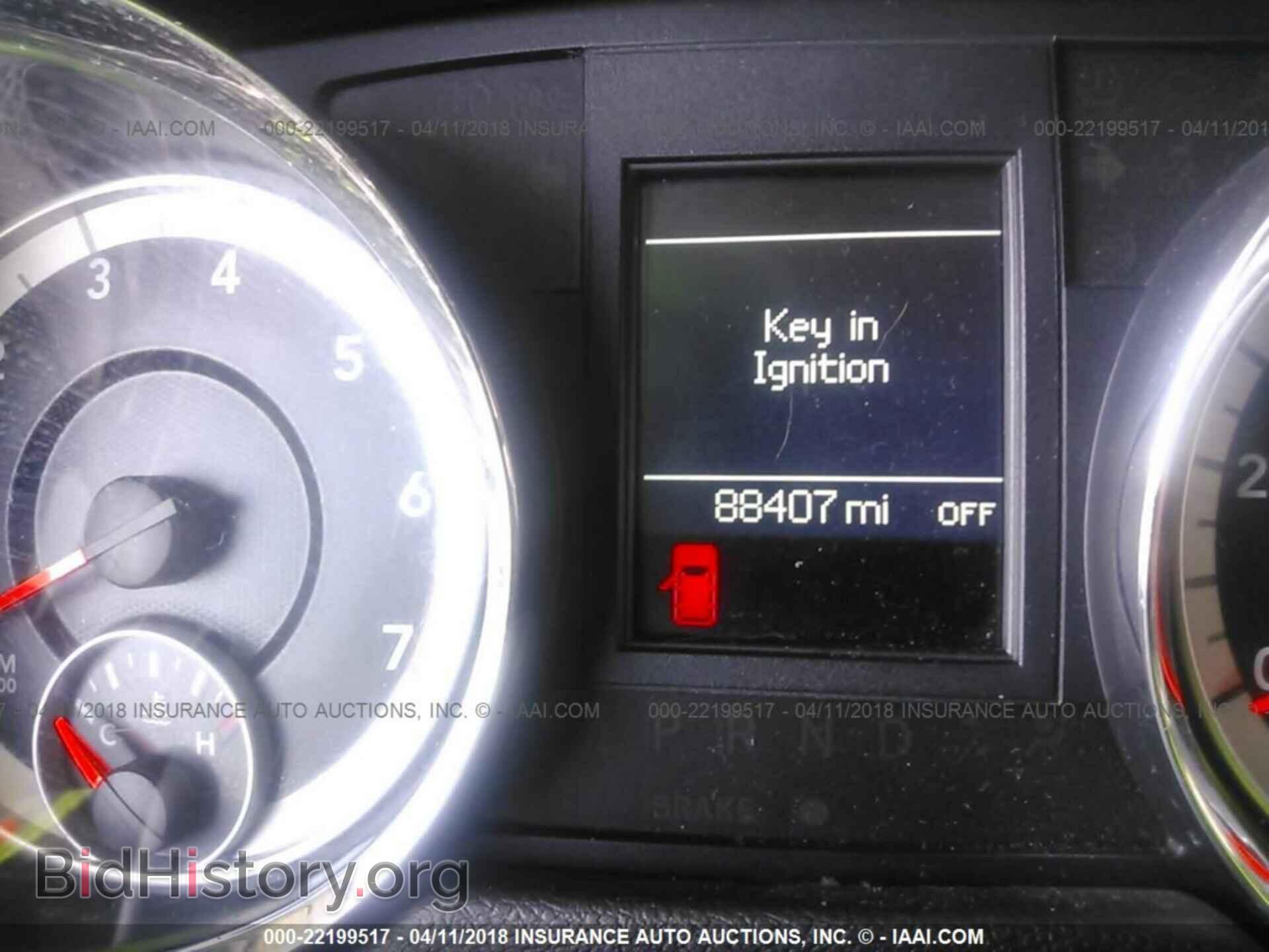 2011 Dodge Grand caravan - VIN: 2D4RN5DG2BR742098 - Фото 7