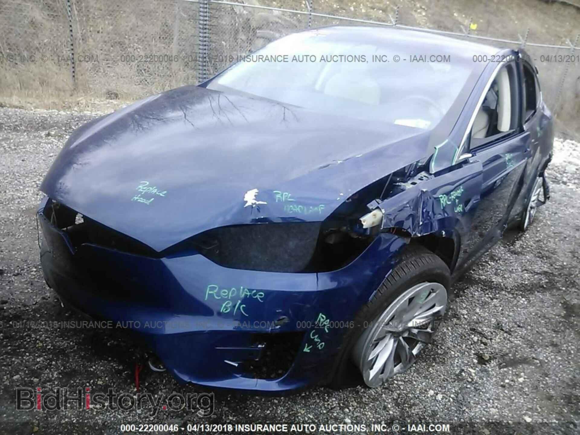 2017 Tesla Model x - VIN: 5YJXCAE23HF066187 - Photo 2