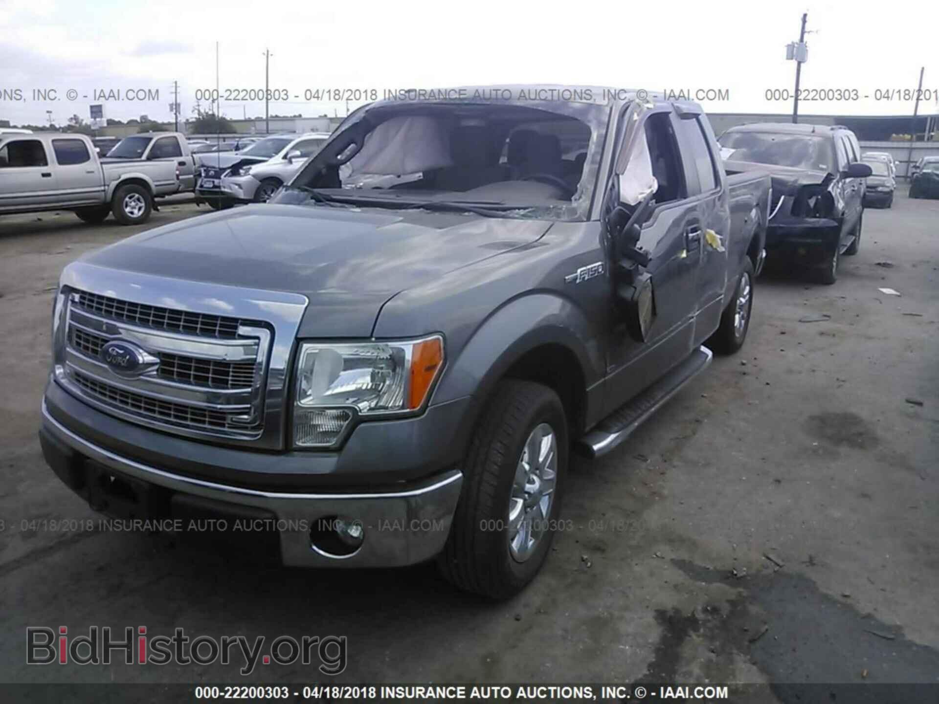 2013 Ford F150 - VIN: 1FTFX1CF4DFB44570 - Photo 2